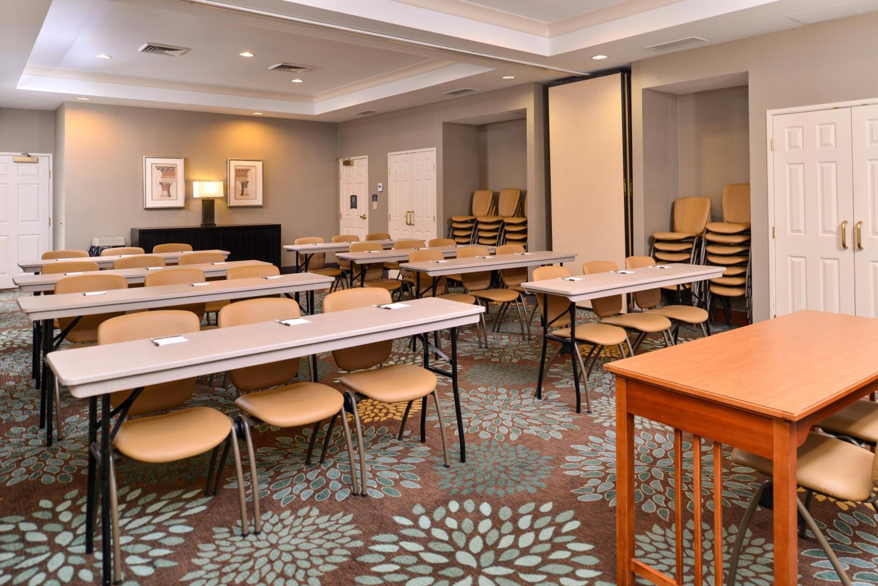 St Louis Vacations - Staybridge Suites O'Fallon Chesterfield, an IHG Hotel - Property Image 2