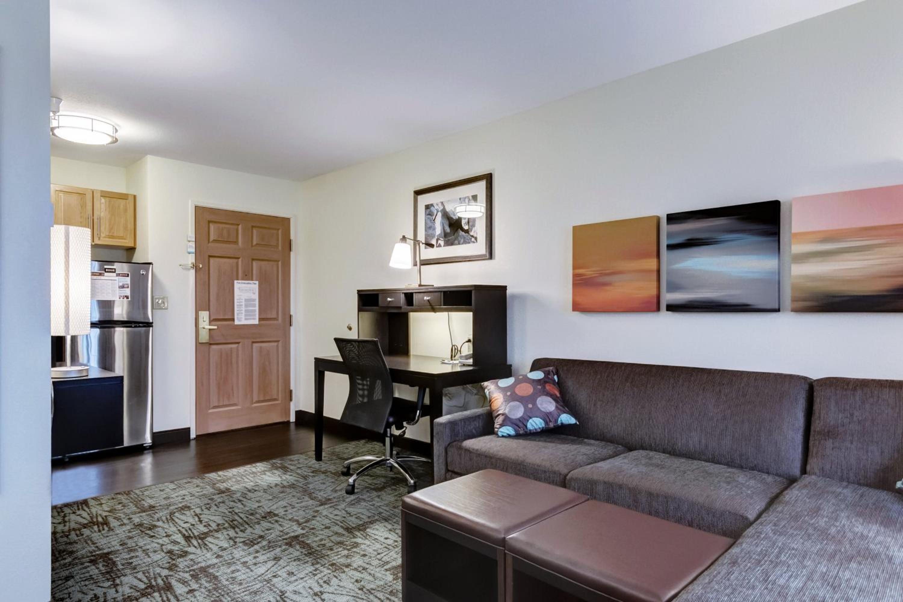 Staybridge Suites O'Fallon Chesterfield, an IHG Hotel - Property Image 6