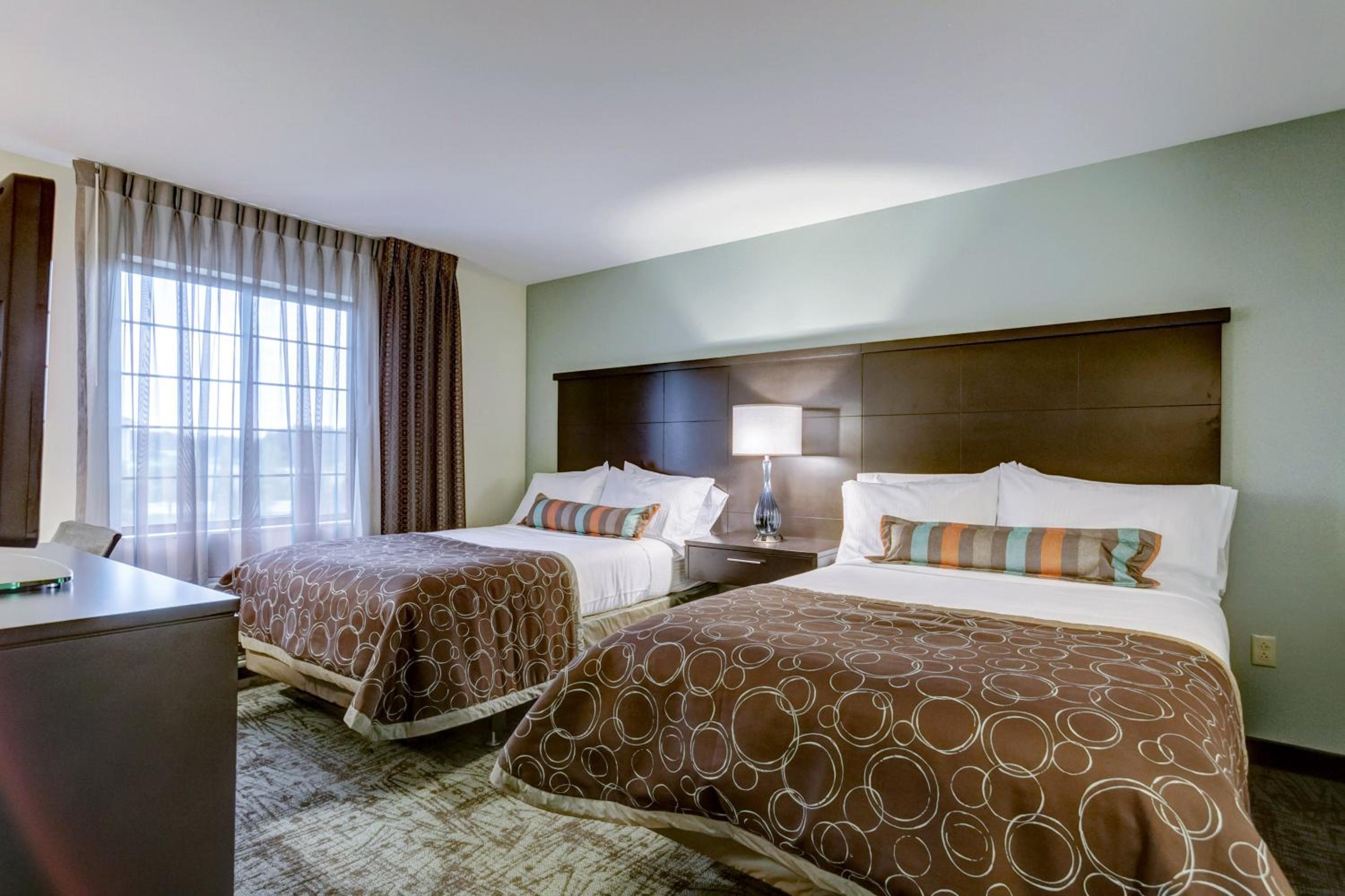 Staybridge Suites O'Fallon Chesterfield, an IHG Hotel - Property Image 12