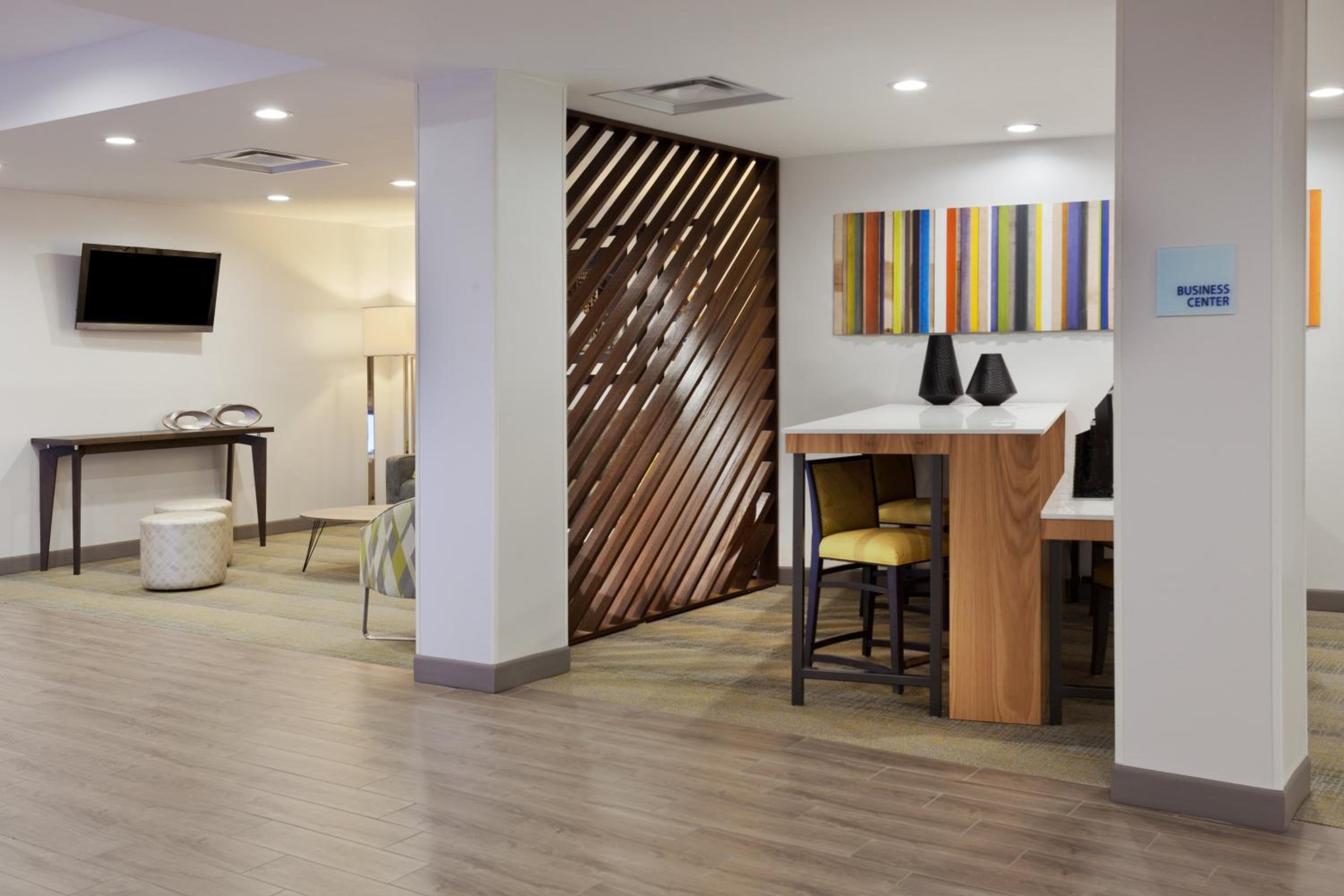 Holiday Inn Express Phenix City-Fort Benning, an IHG Hotel - Property Image 29