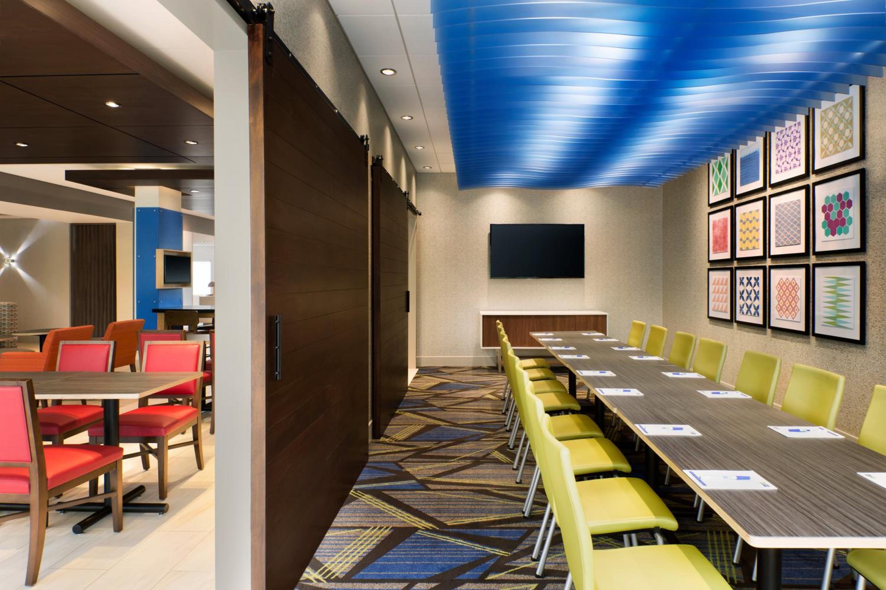 Port Wentworth Vacations - Holiday Inn Express  Suites - Savannah N - Port Wentworth, an IHG Hotel - Property Image 9