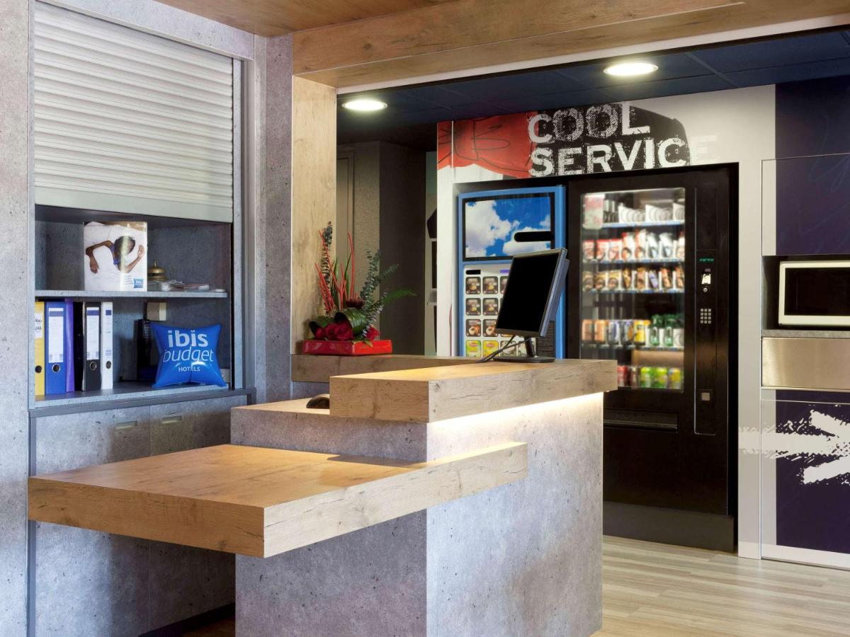 hotel reception