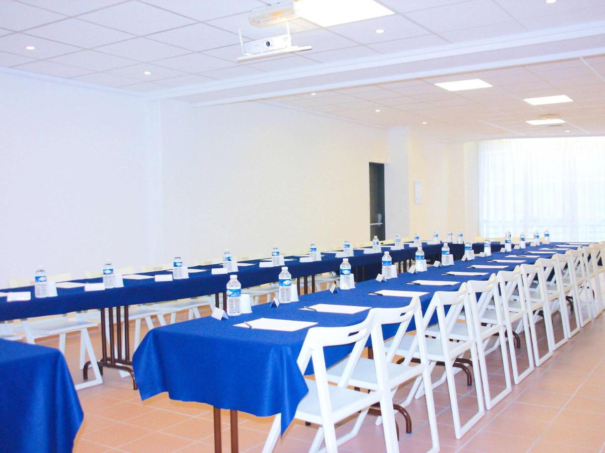 meeting room