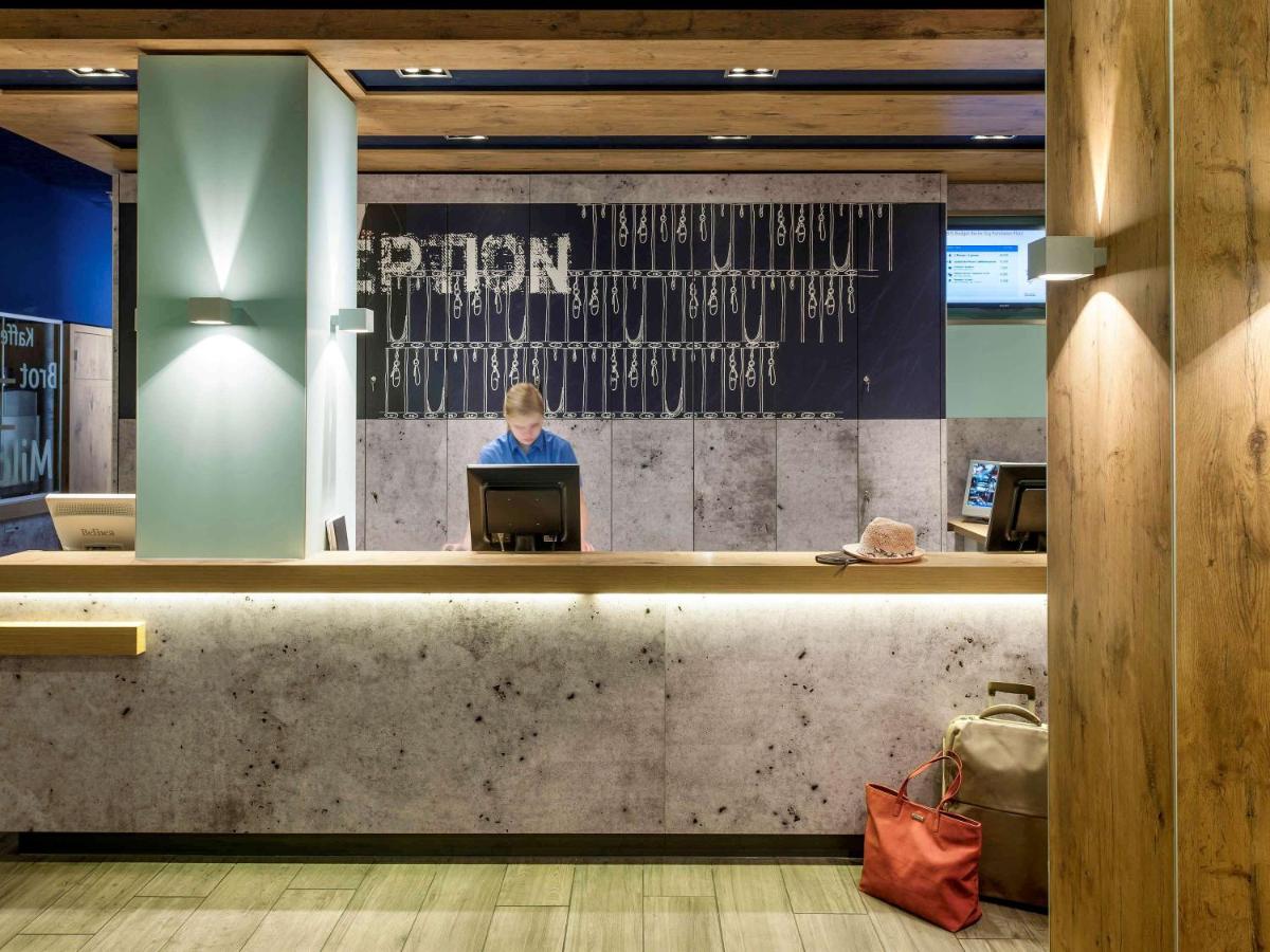 hotel reception