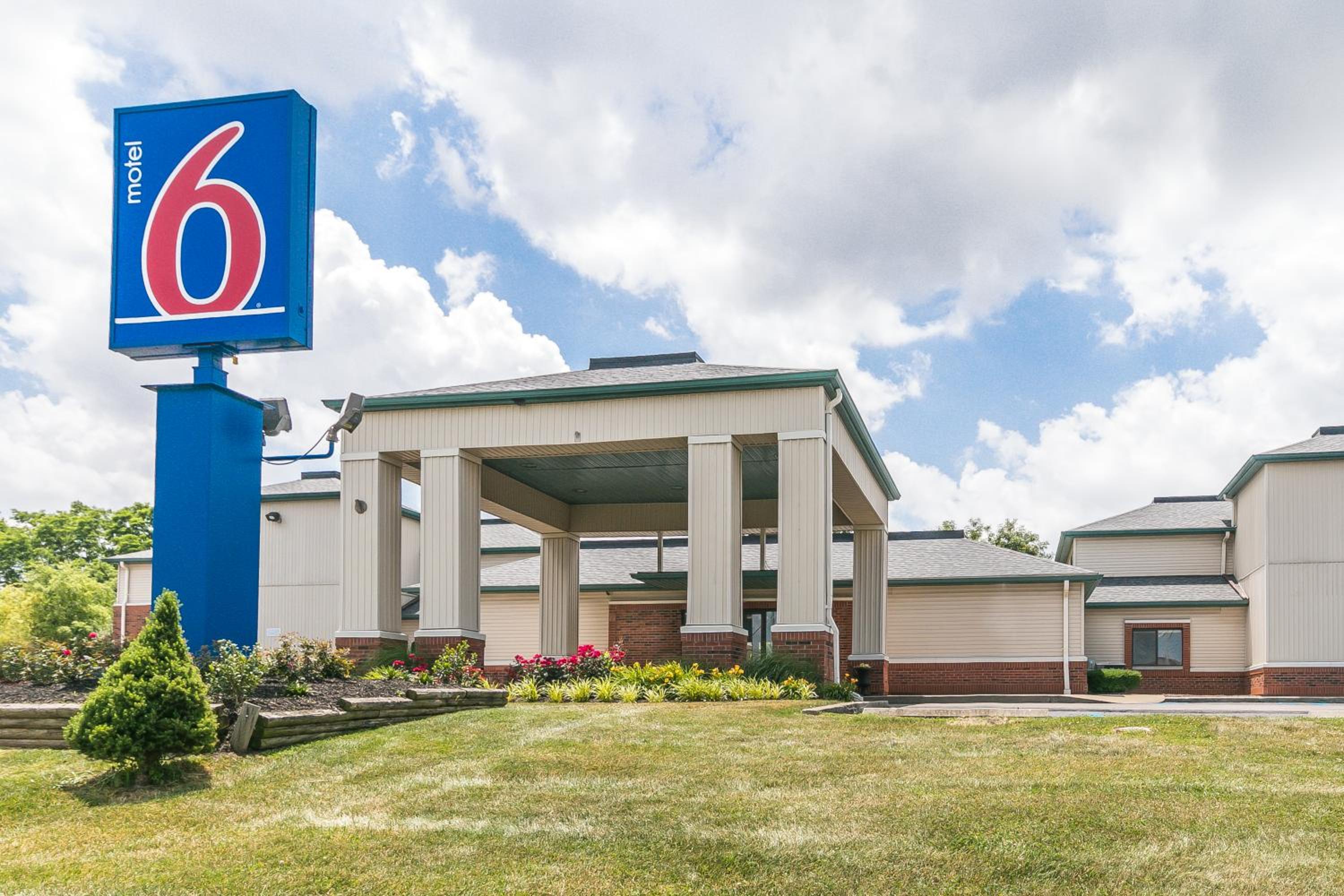 Georgetown Vacations - Motel 6 - Georgetown, KY - Lexington North - Property Image 4