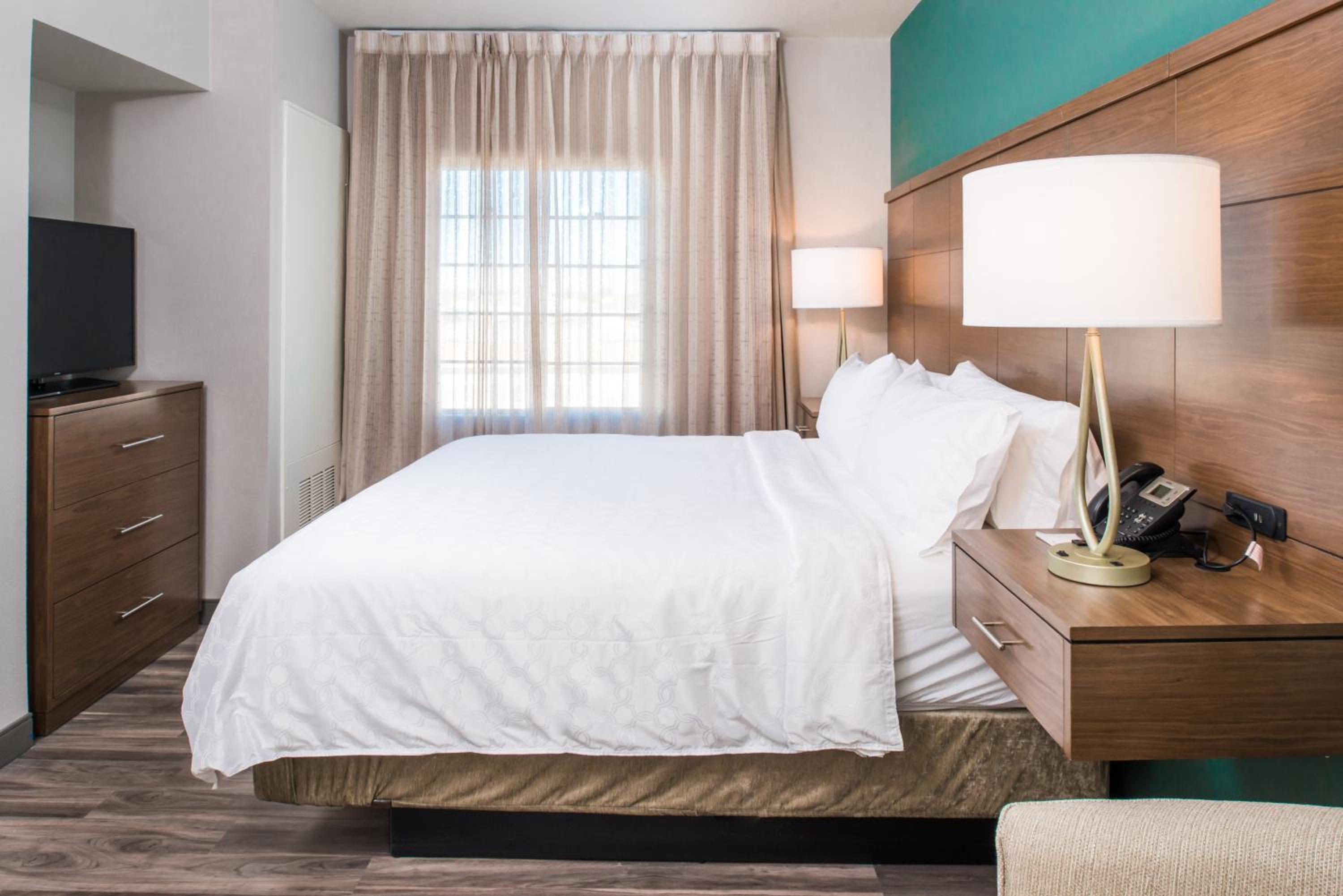 Pecos Vacations - Staybridge Suites - Pecos, an IHG Hotel - Property Image 11
