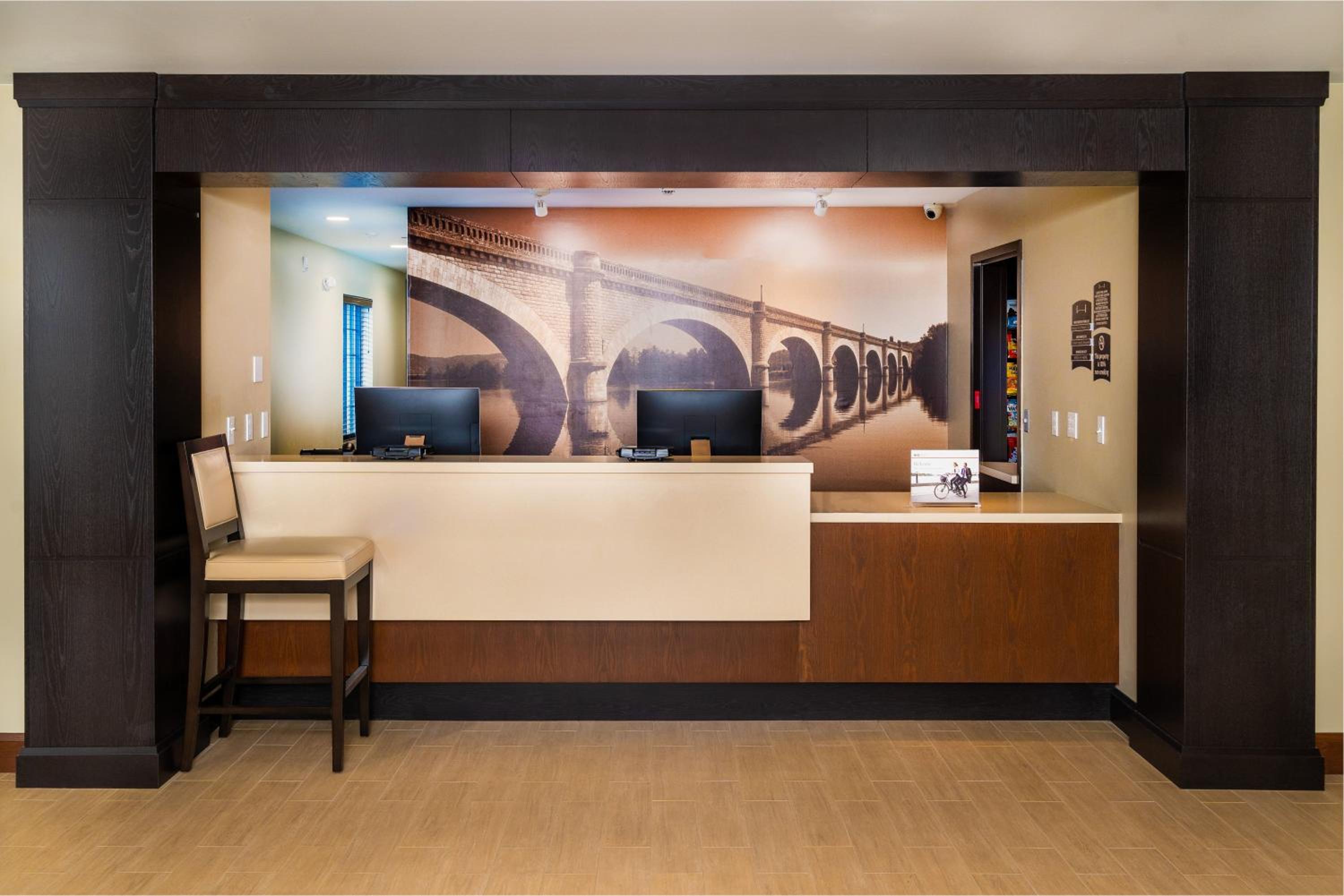 Newark Vacations - Staybridge Suites - Newark - Fremont, an IHG Hotel - Property Image 38
