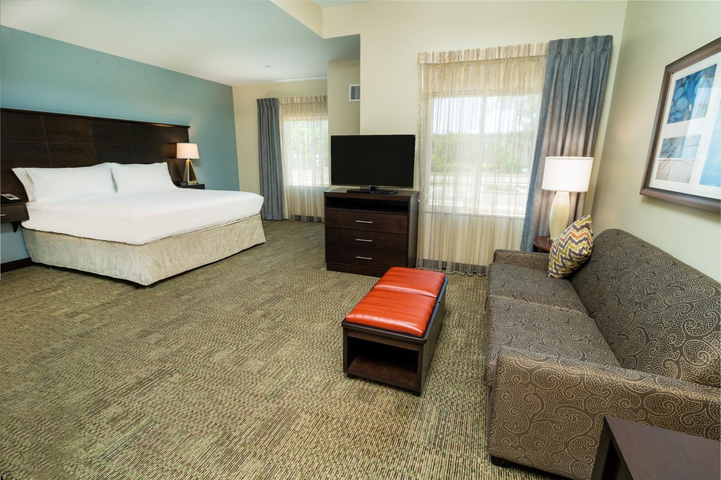 Newark Vacations - Staybridge Suites - Newark - Fremont, an IHG Hotel - Property Image 55