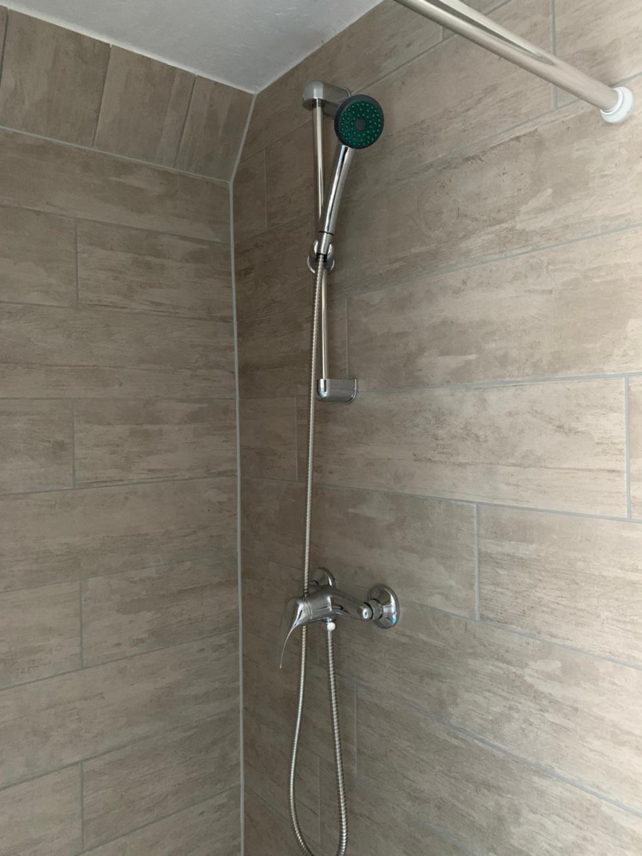 Belle Vue en Fürth — bathroom