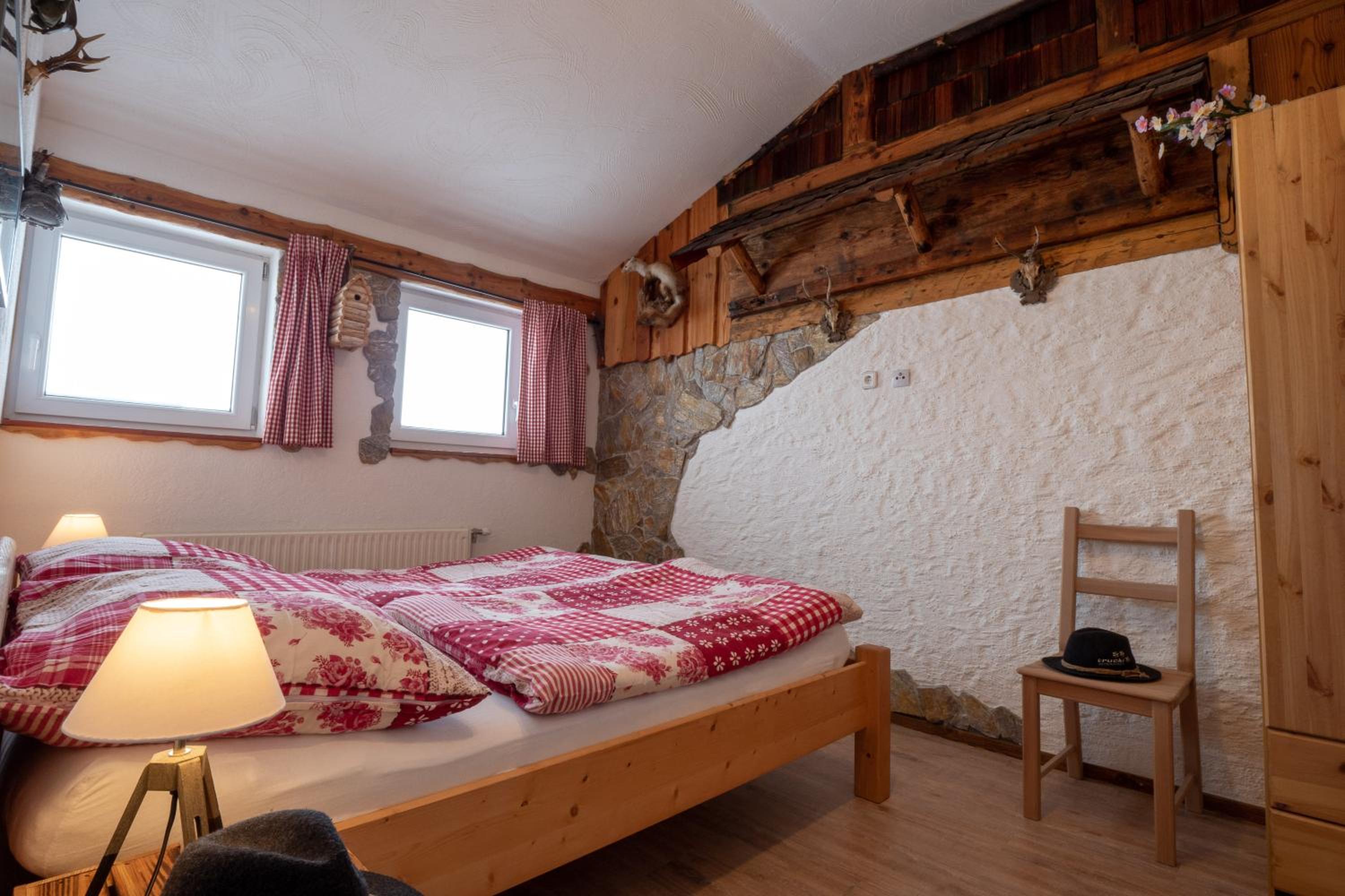 Almhaus Dachsteinblick am Feuerkogel
