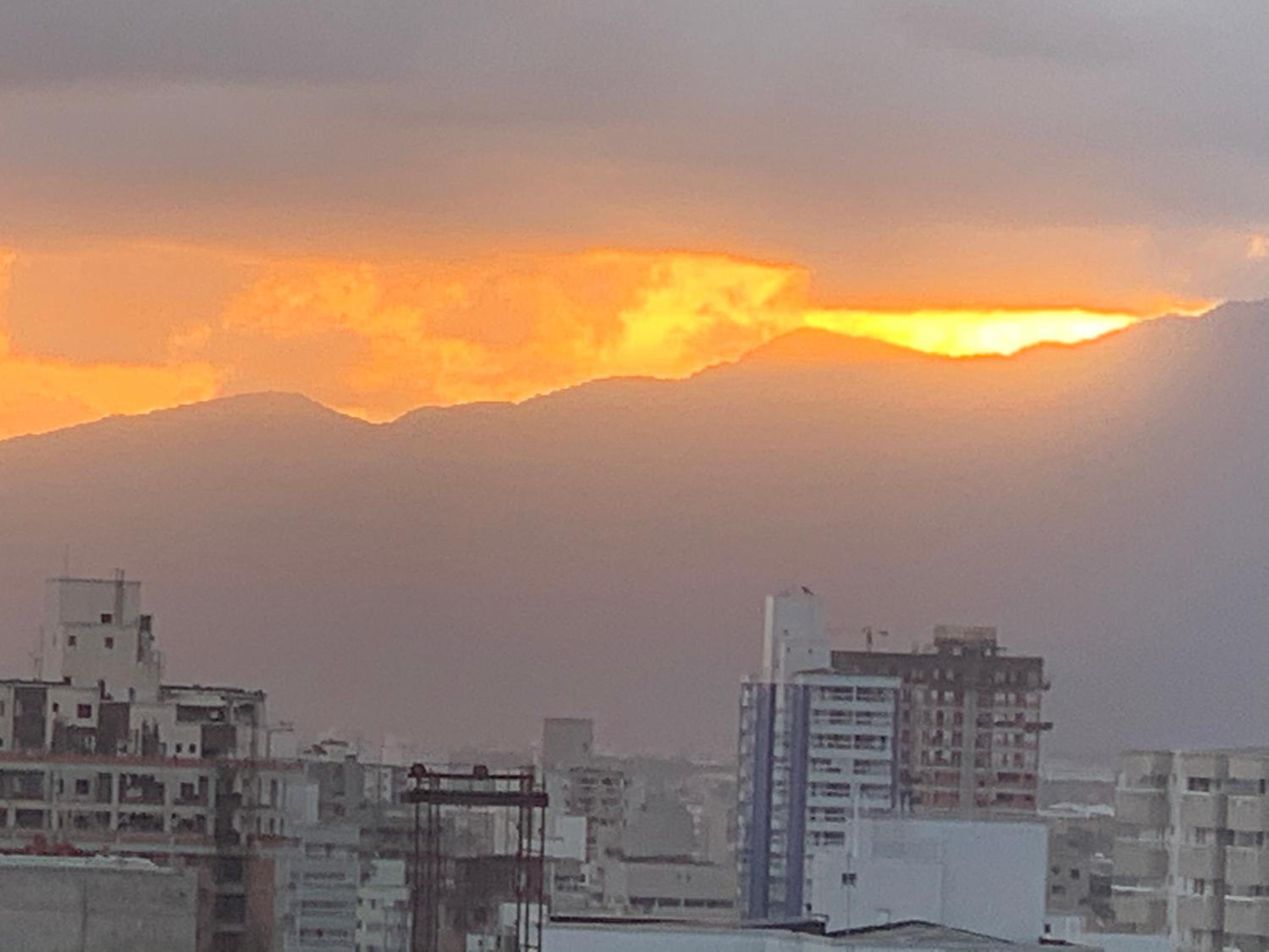 Último andar, varanda gourmet, vista da praia