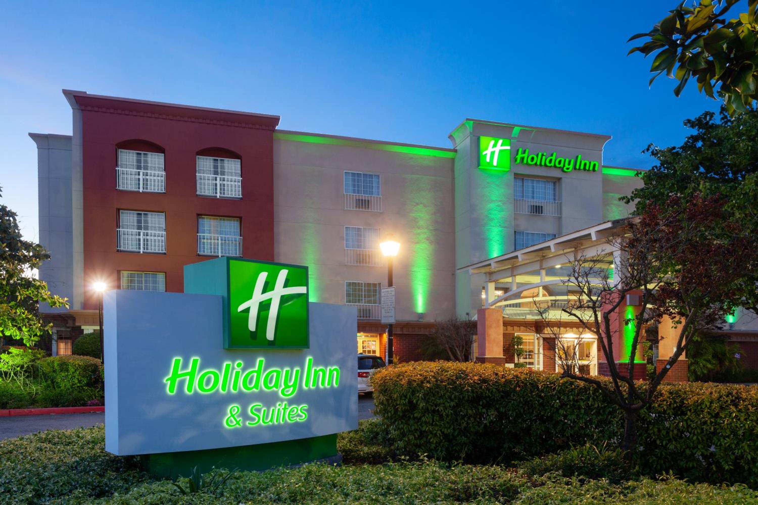 San Francisco Vacations - Holiday Inn  Suites San Mateo - SFO, an IHG Hotel - Property Image 3