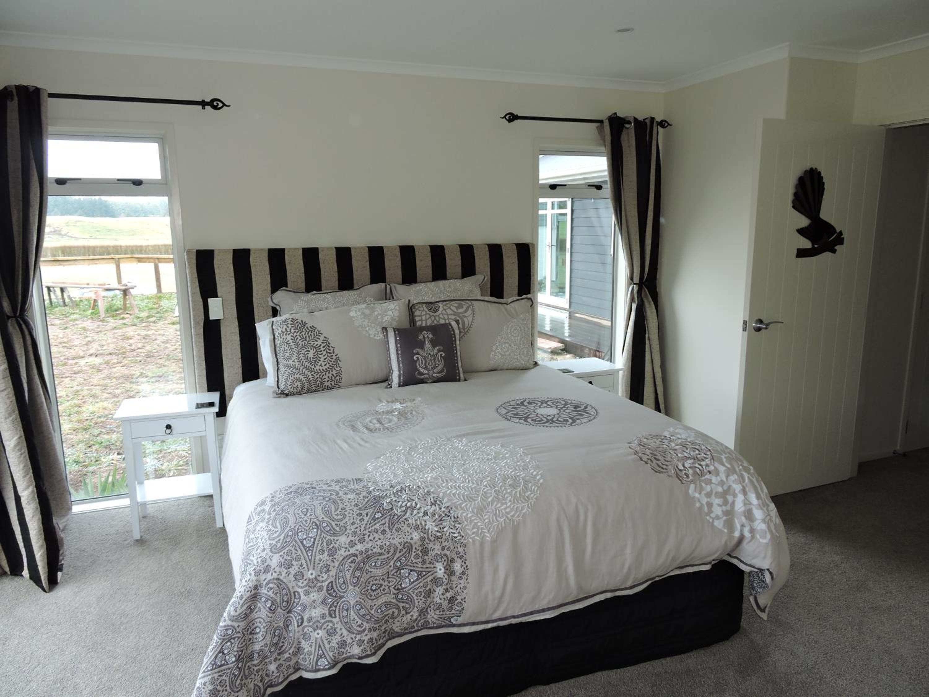 5 Acres B&B