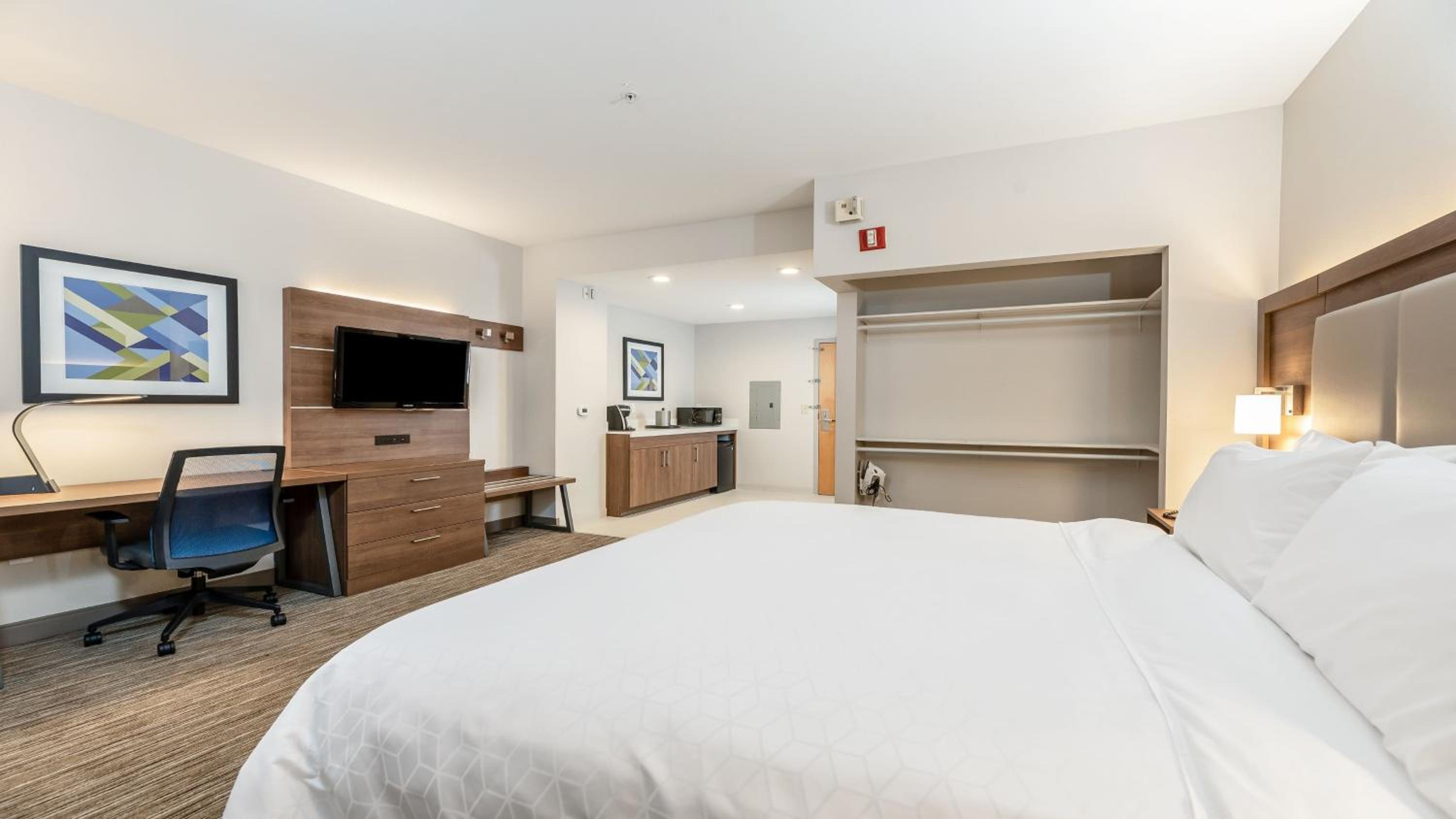 Holiday Inn Express Fremont - Milpitas Central, an IHG Hotel - Property Image 84