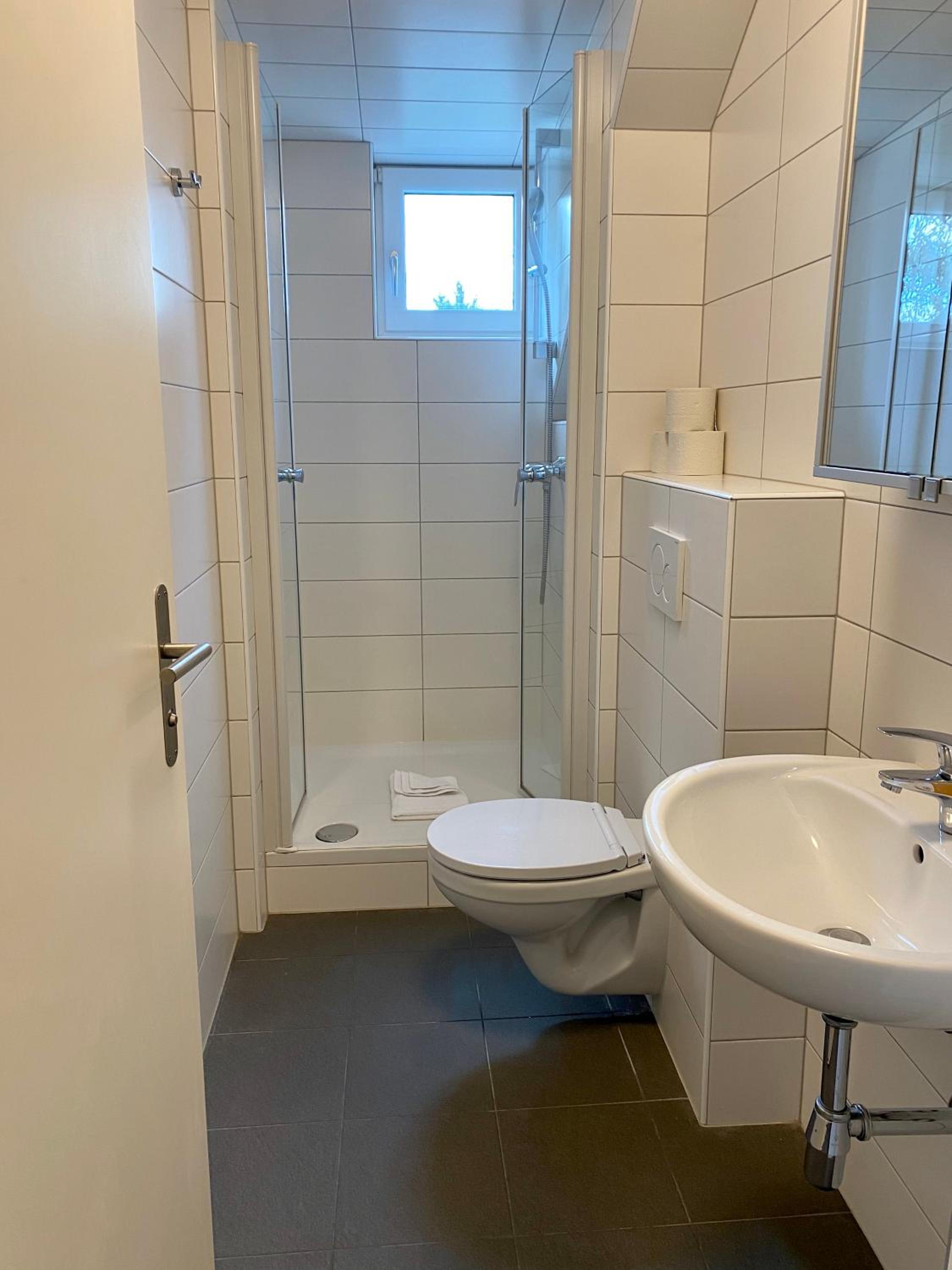 AJO Apartments - Alte Donau Lake or Garden View Balcony Studio - Self-Check-in