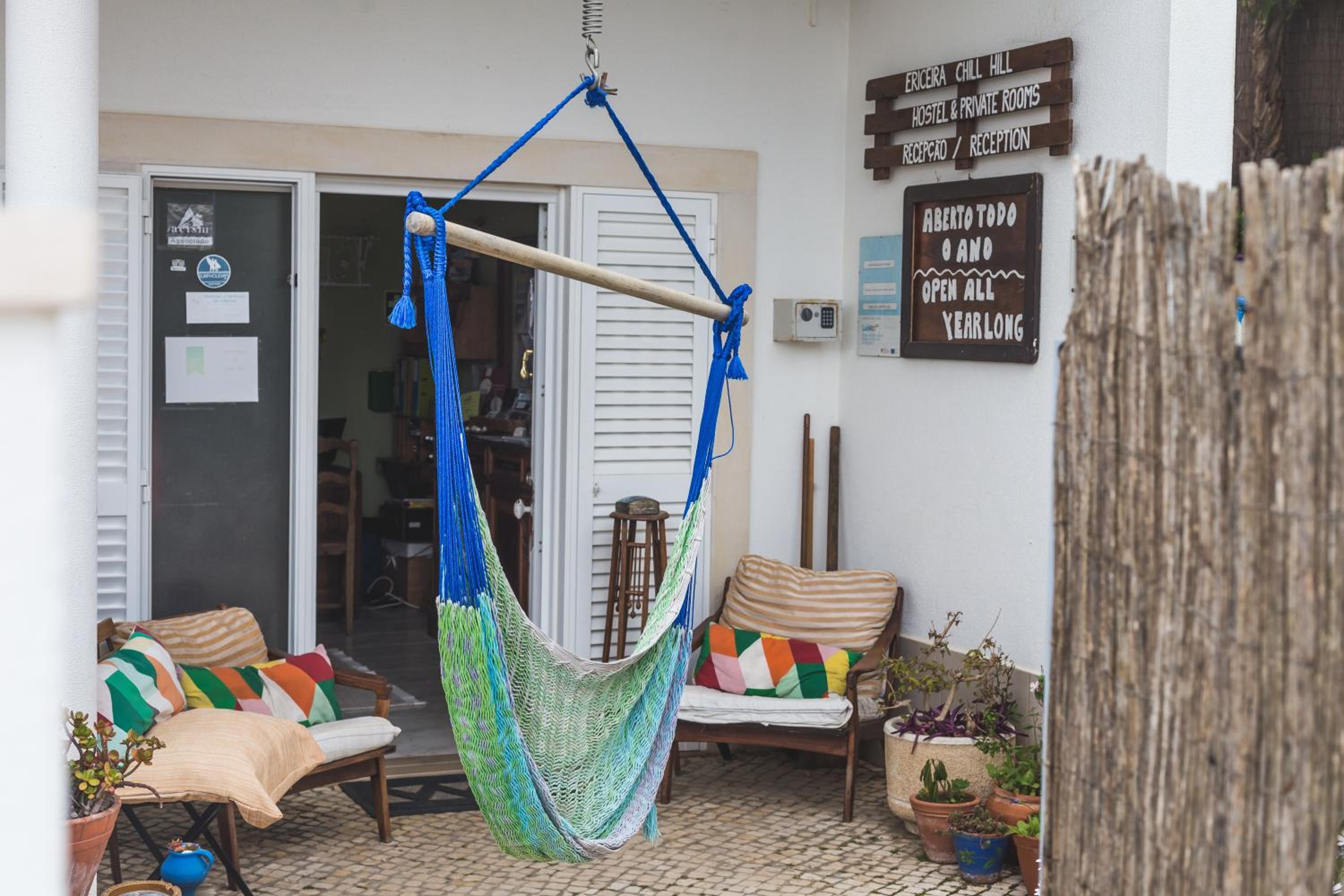 Ericeira Chill Hill Hostel & Private Rooms