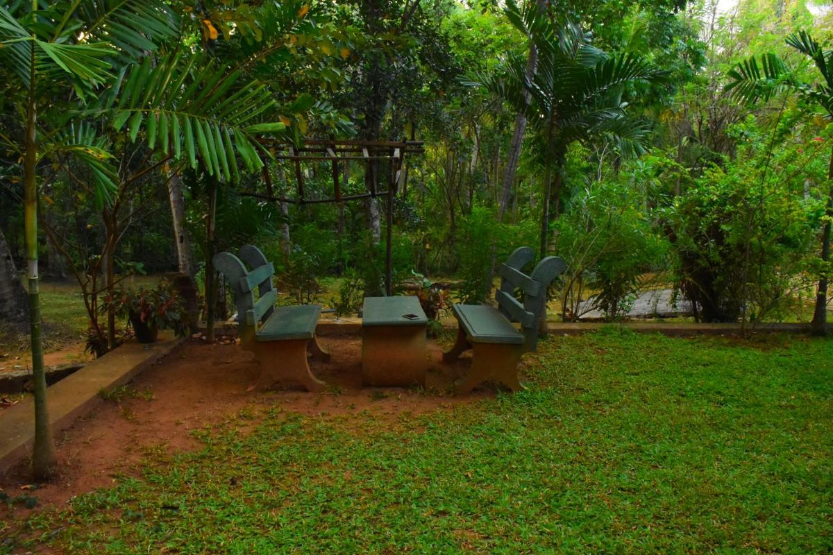 Leesa Villa Safari Resort view 4