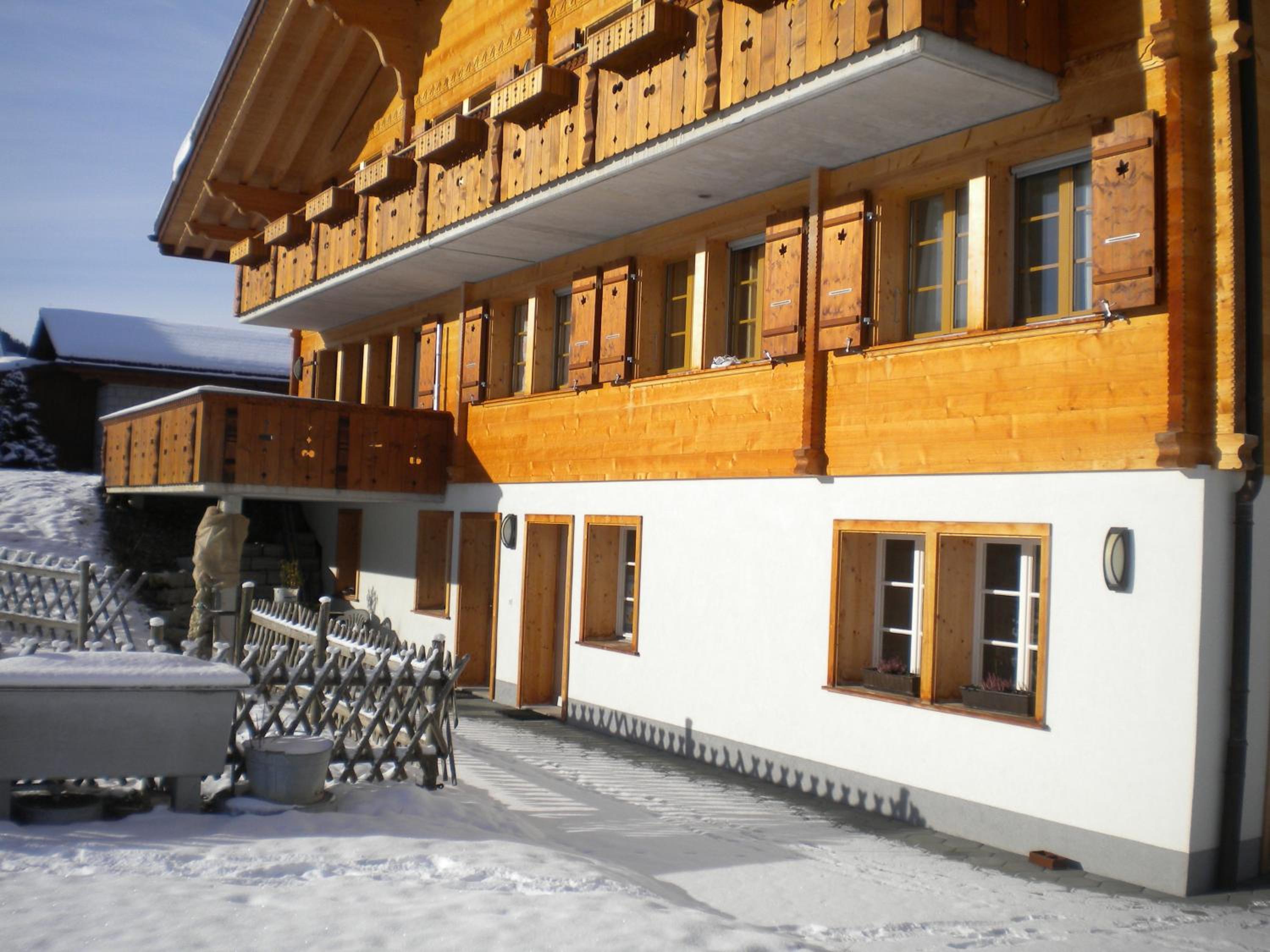 Chalet uf em Stutz 2 view 3