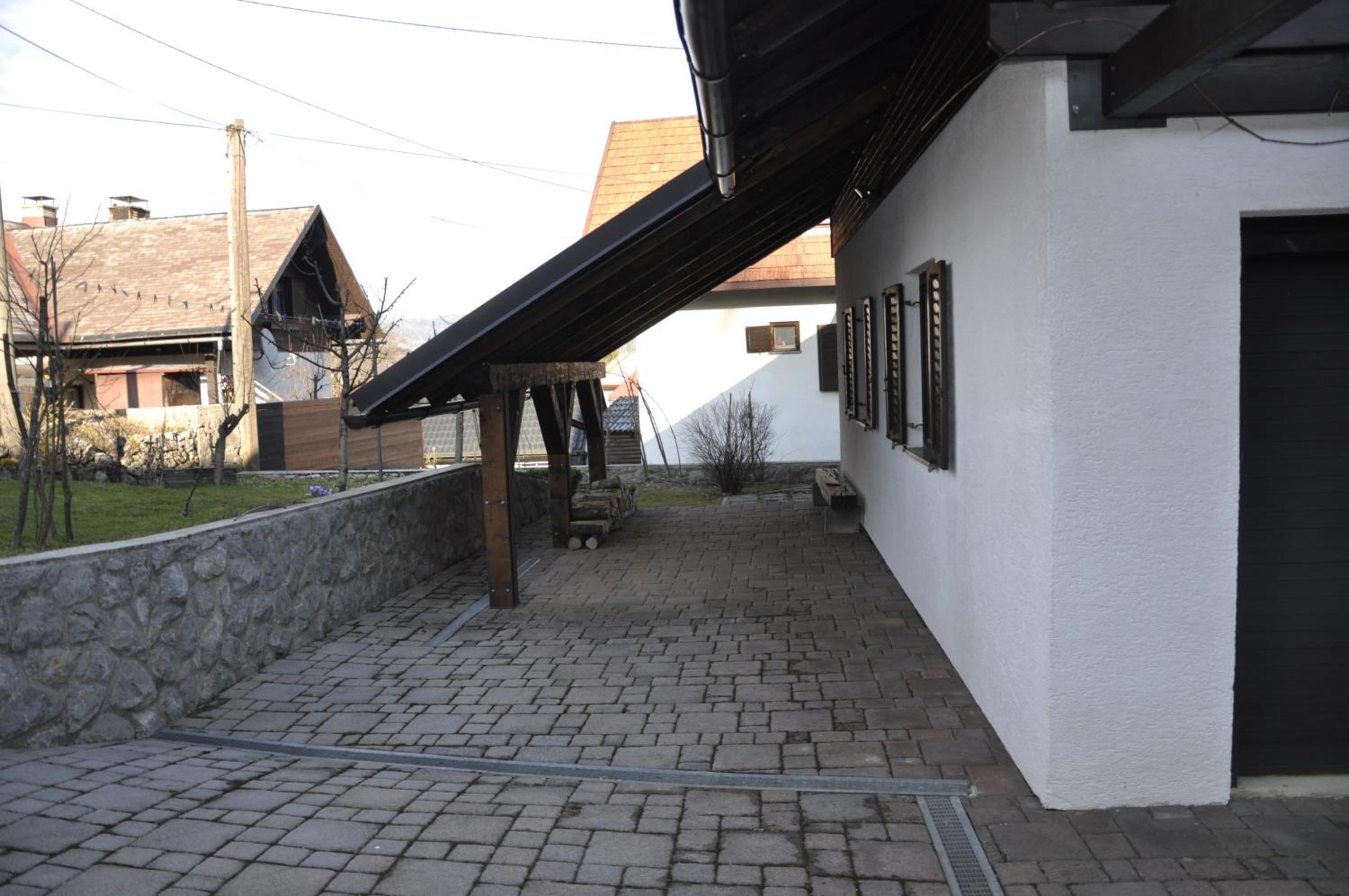Photo 29