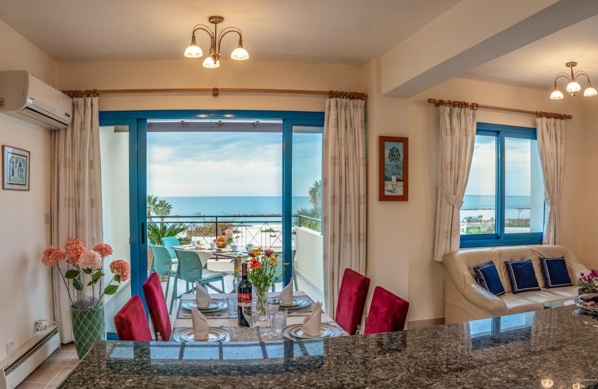 Penthouse direkt am Meer view 3