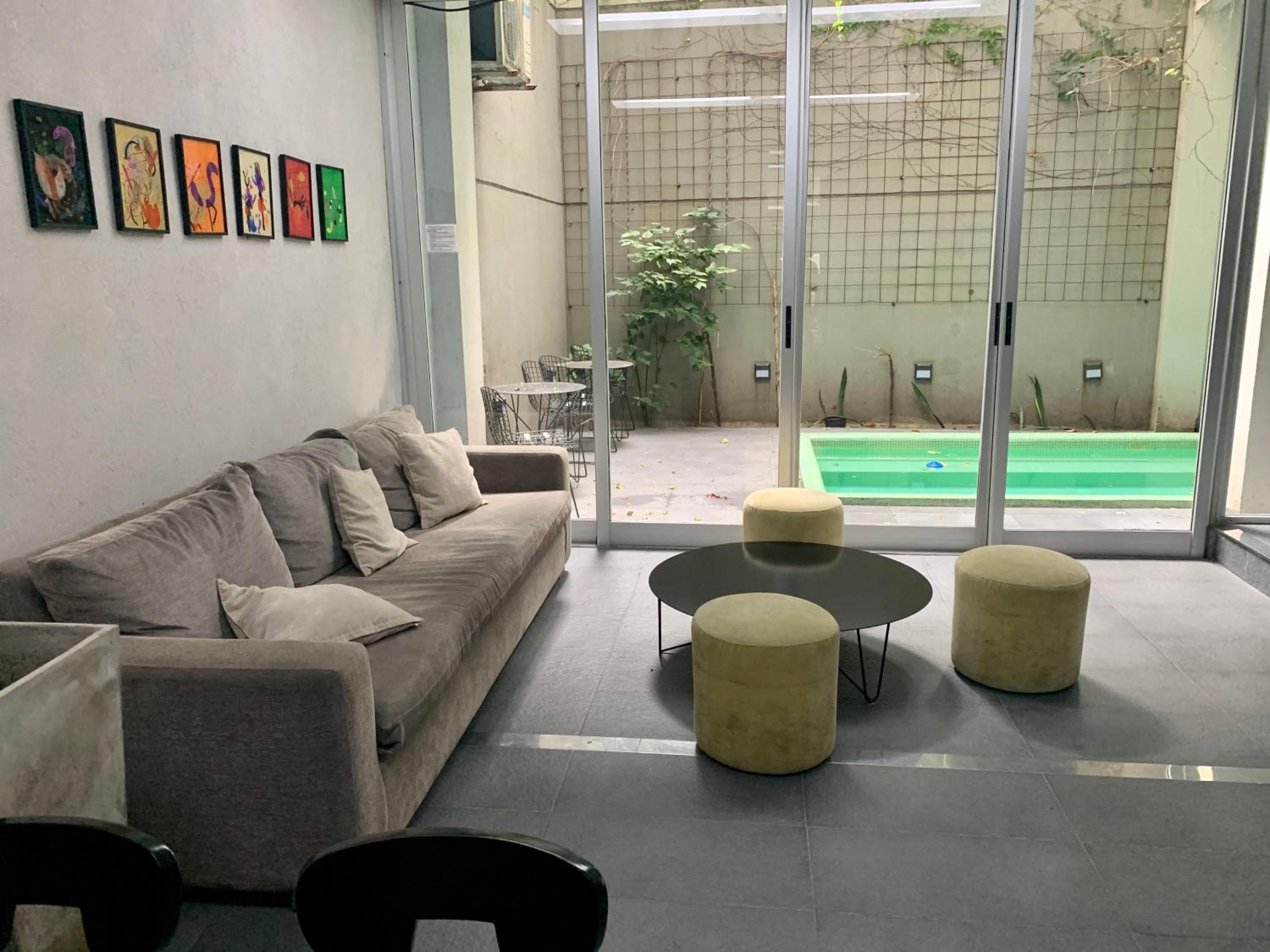 lounge