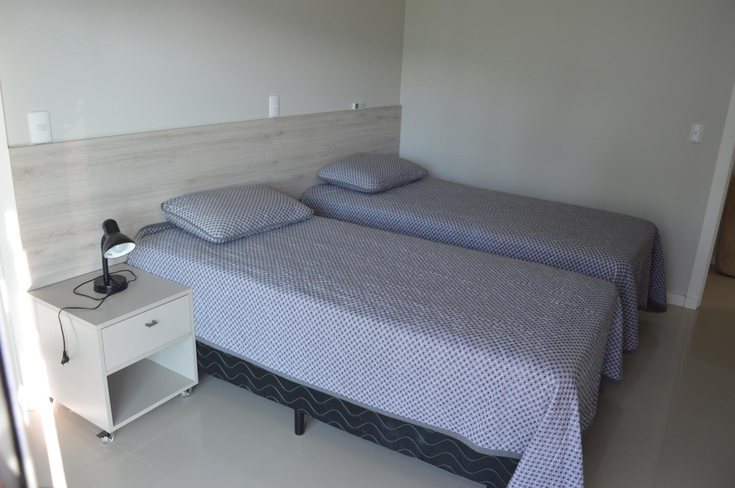 Belíssima cobertura duplex - De frente para o mar - Bombinhas-SC