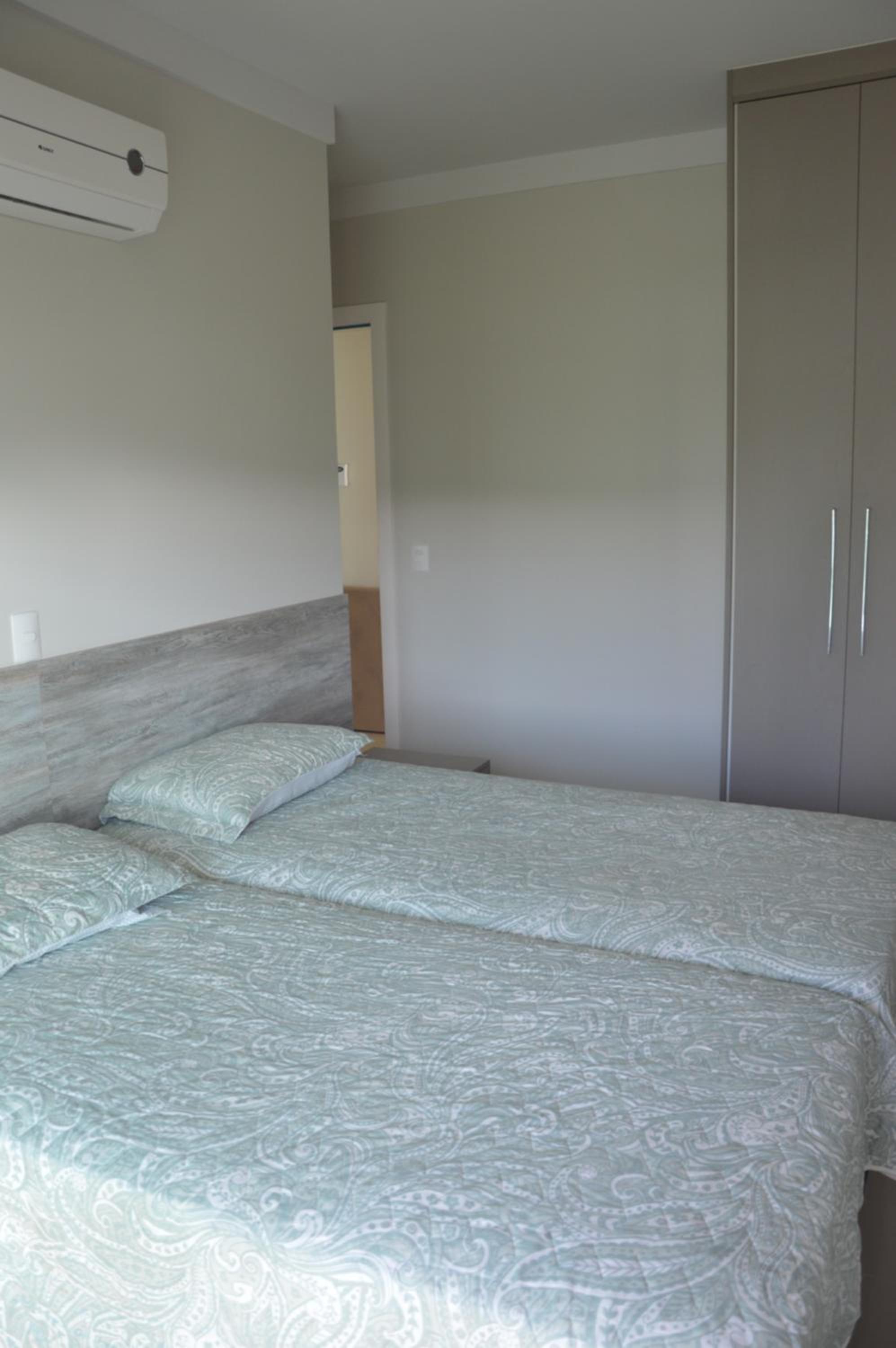 Belíssima cobertura duplex - De frente para o mar - Bombinhas-SC