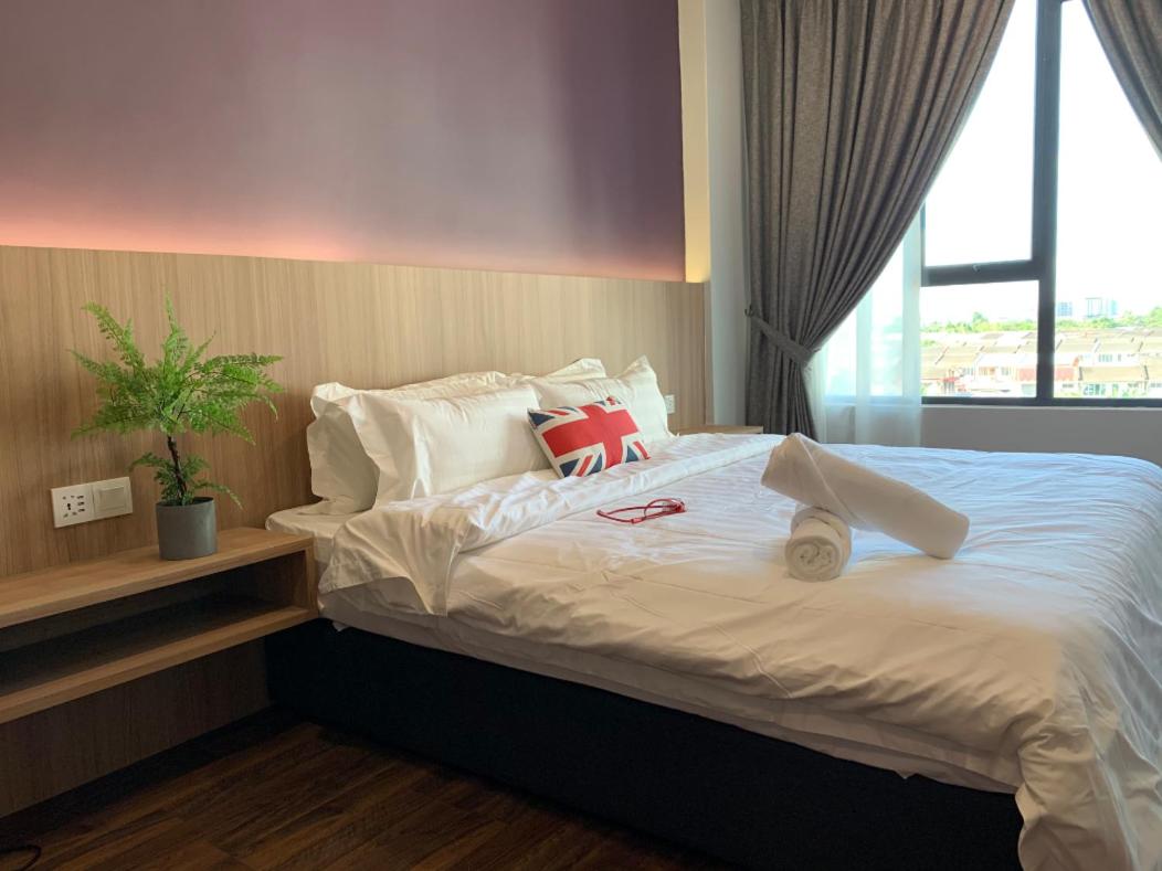 3Bedroom Rex Apartment 5min Drive to Vivacity photo 5