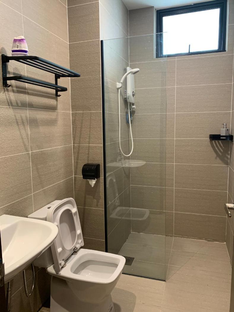 3Bedroom Rex Apartment 5min Drive to Vivacity photo 2
