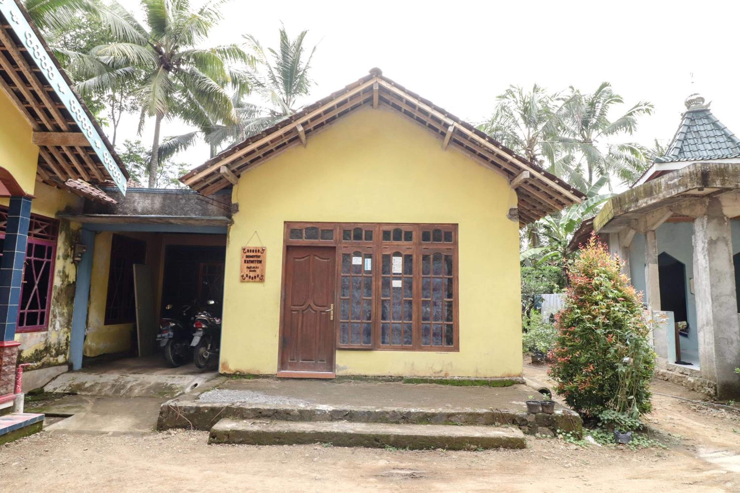 Kasmiyem Homestay view 4