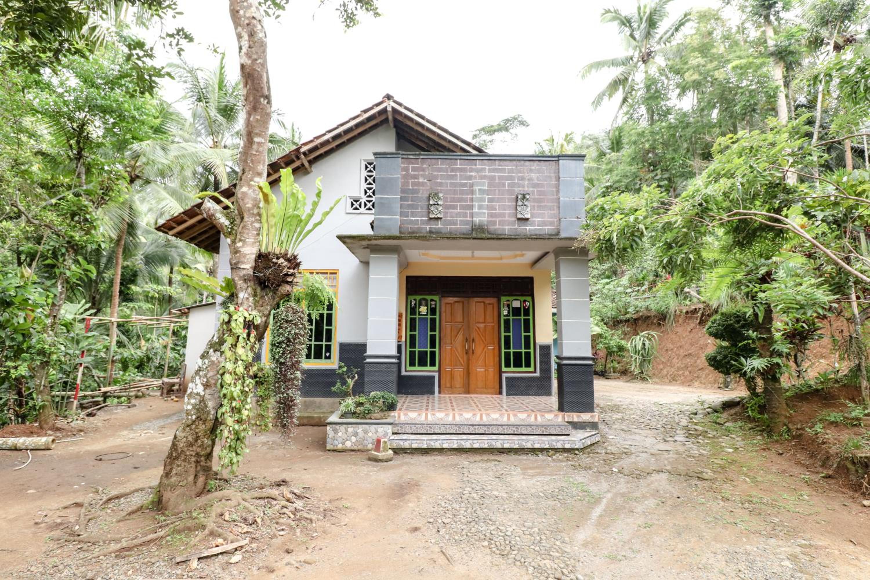 Jemakir Homestay view 2