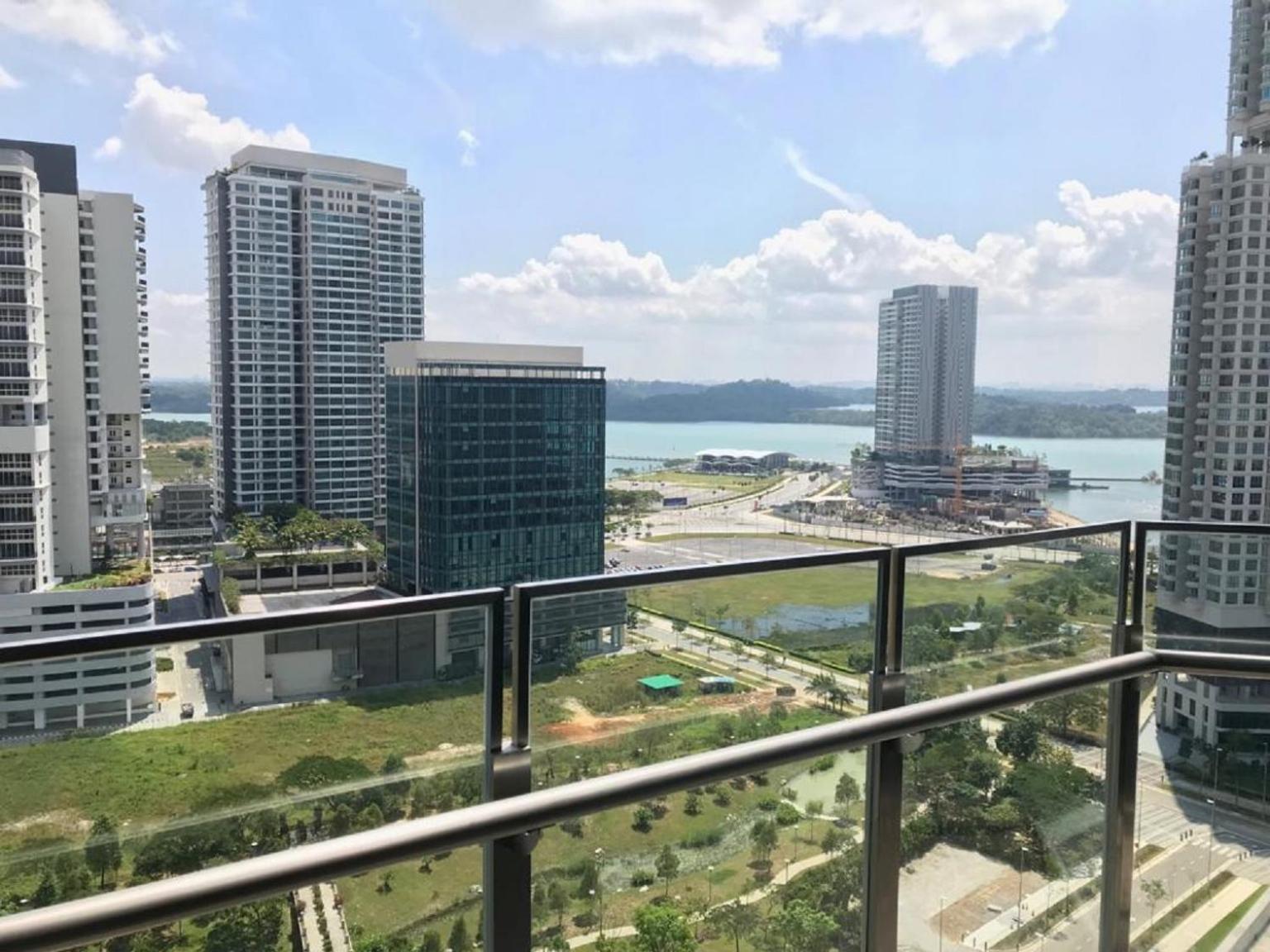 Almas Suite Puteri Harbour-T- Legoland-JB新山- SG新加坡 photo 2