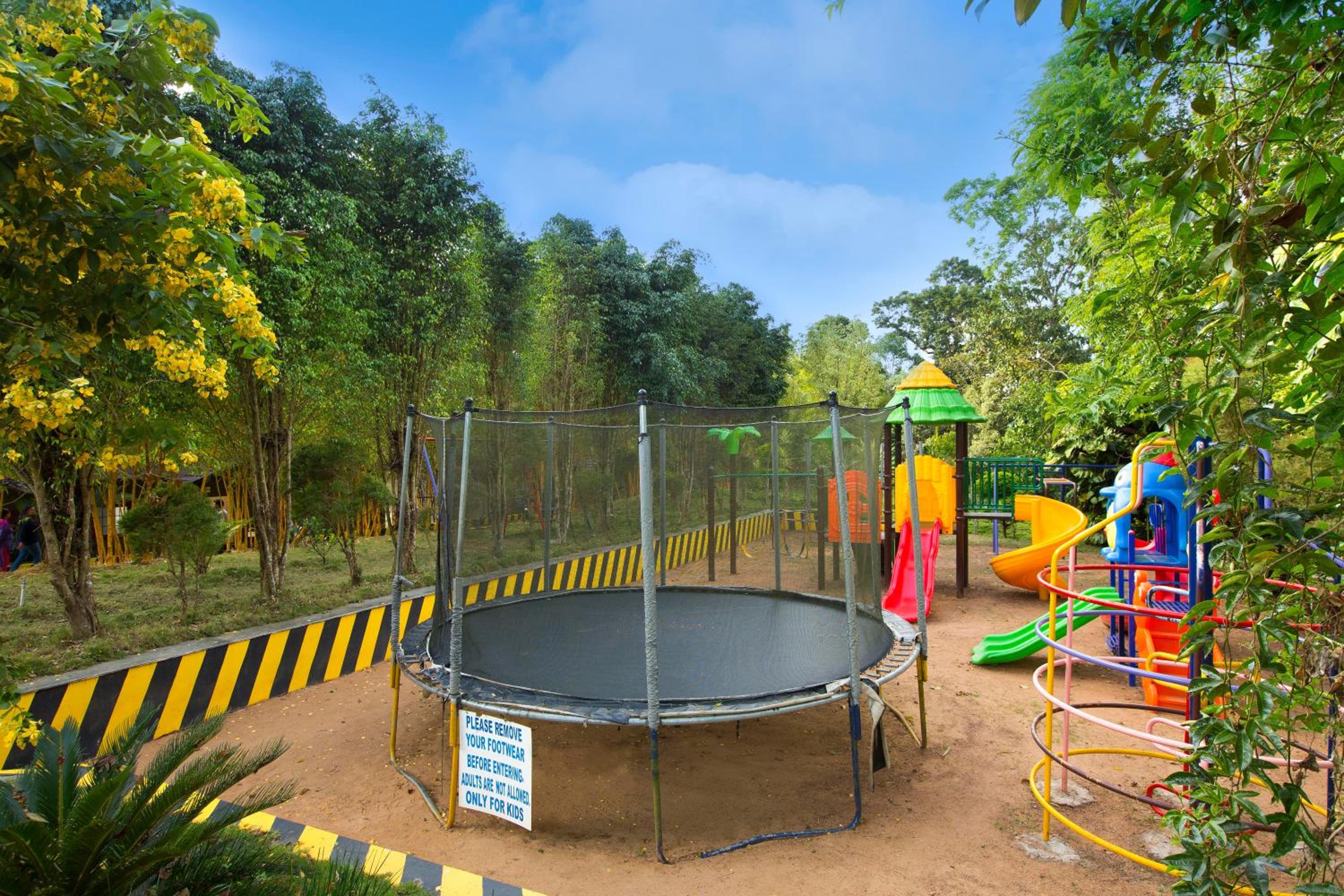 Coorg Cliffs Resorts