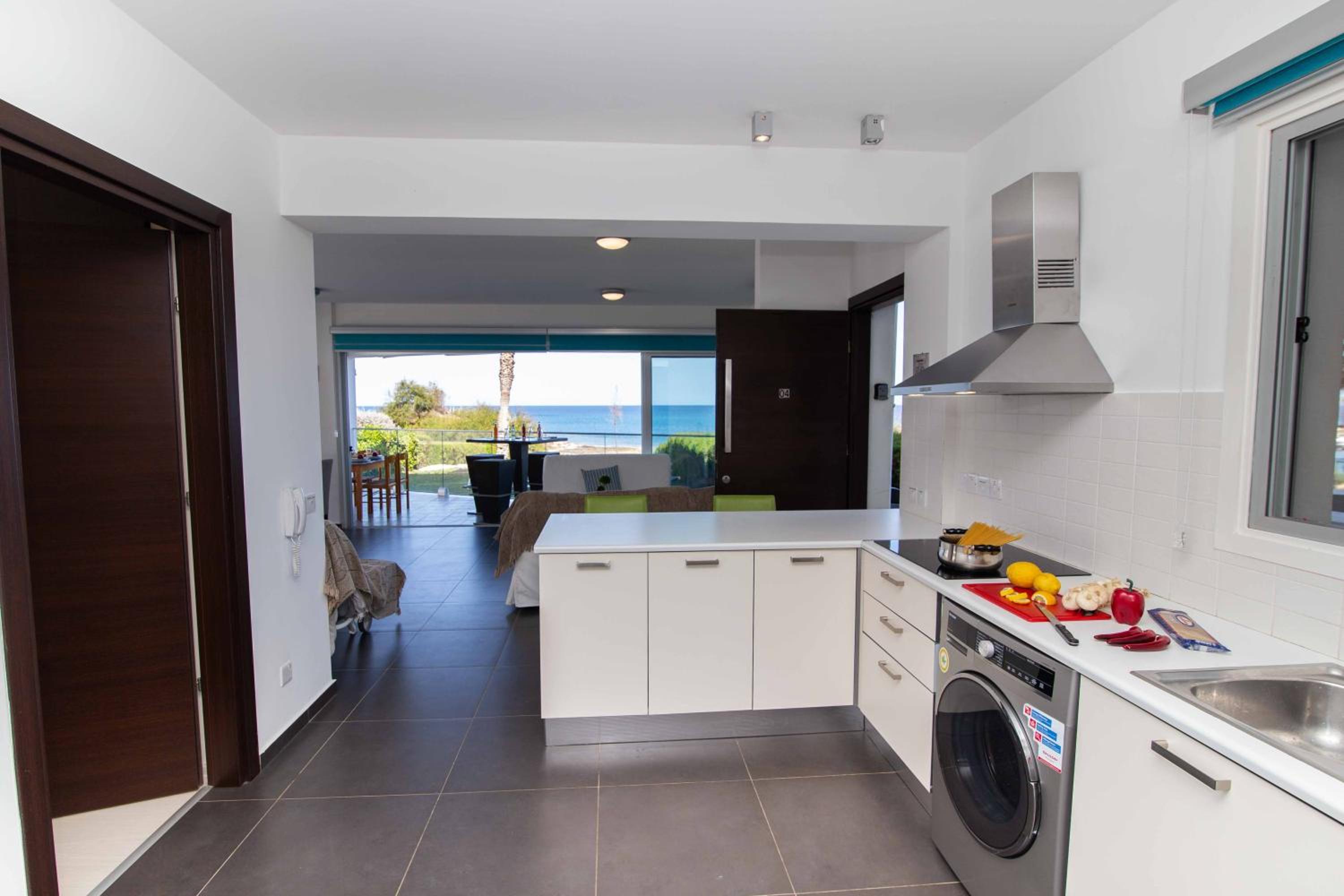 Apartment Trident 4