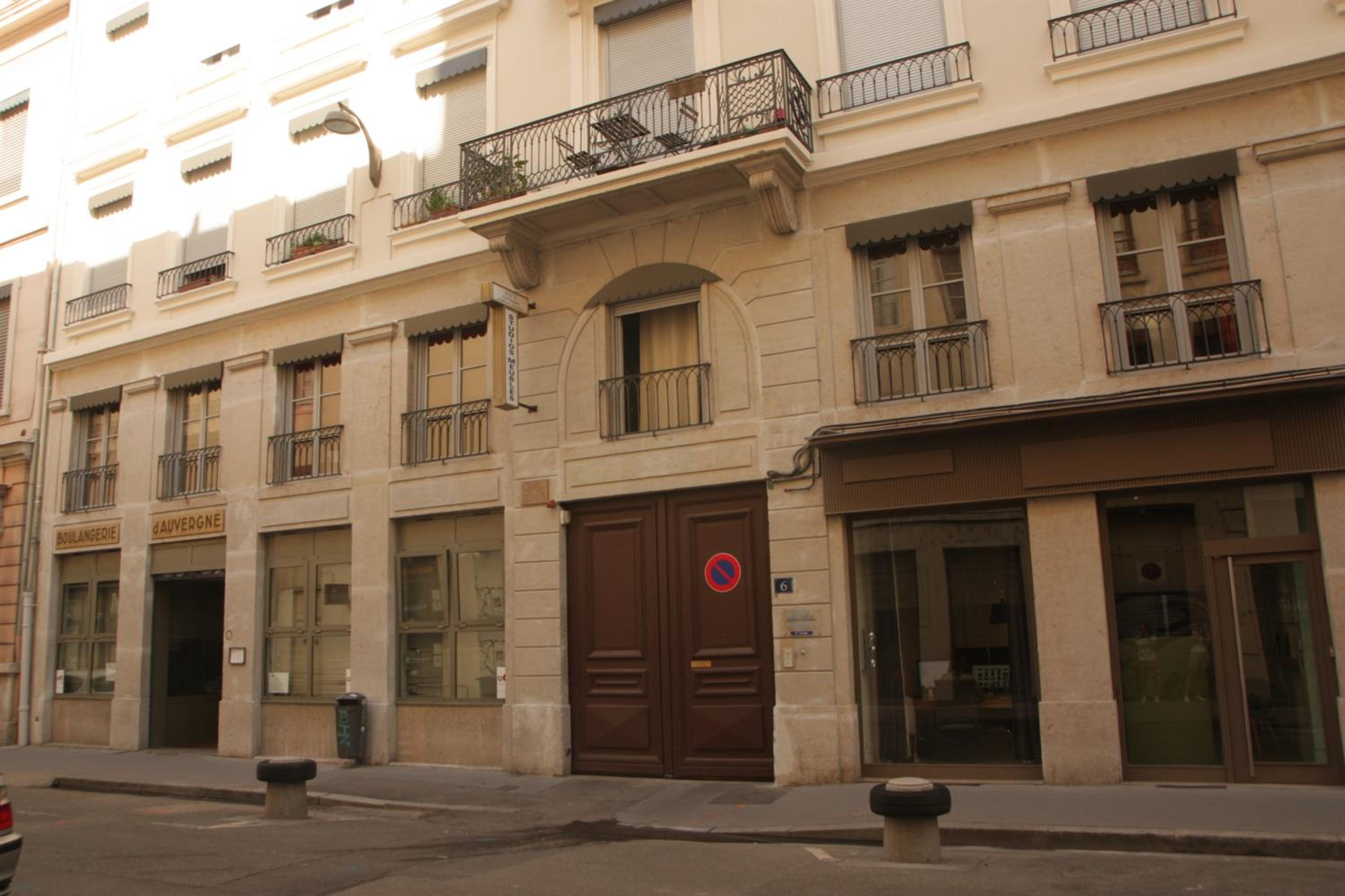 Hotel Avy Residence Lyon Bellecour - Image 1