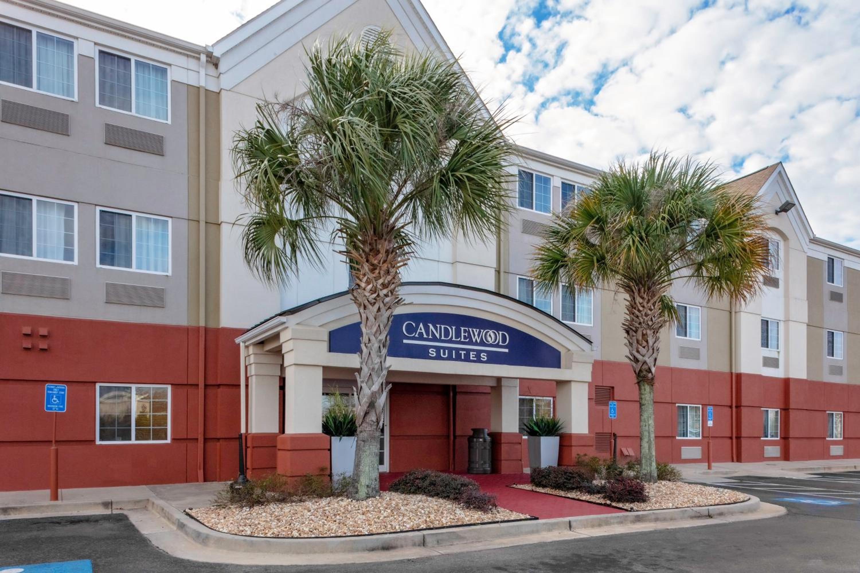 Hotel Candlewood Suites Warner Robins/Robins AFB by IHG
