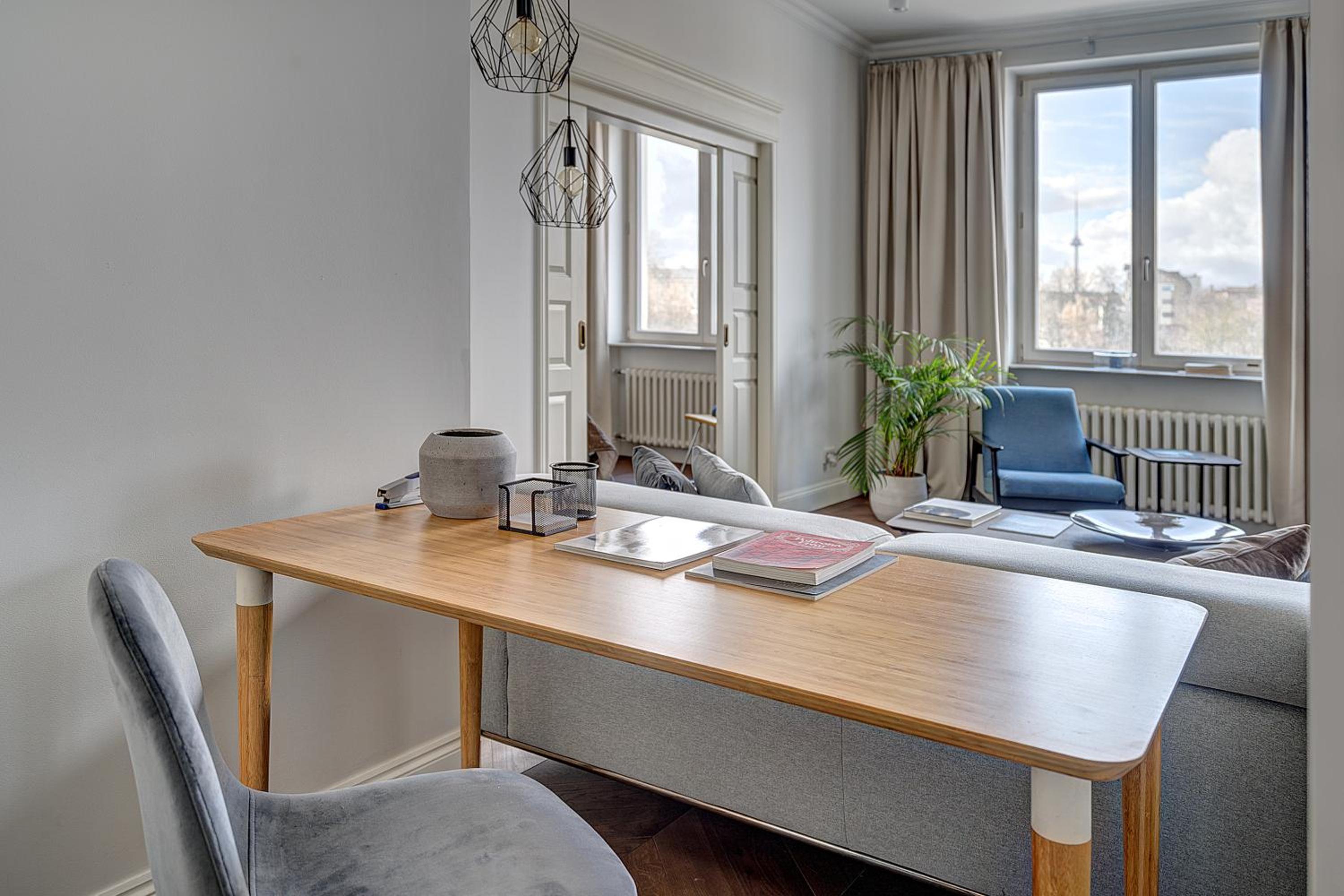 Vilnius Apartments & Suites - Gedimino avenue