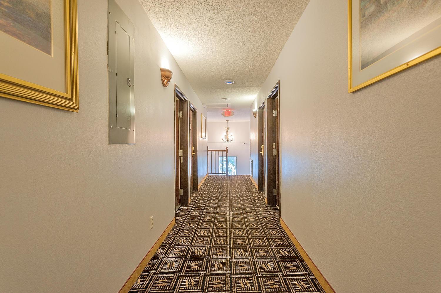 Super 8 by Wyndham Colorado Springs/Chestnut Street, Foto 20