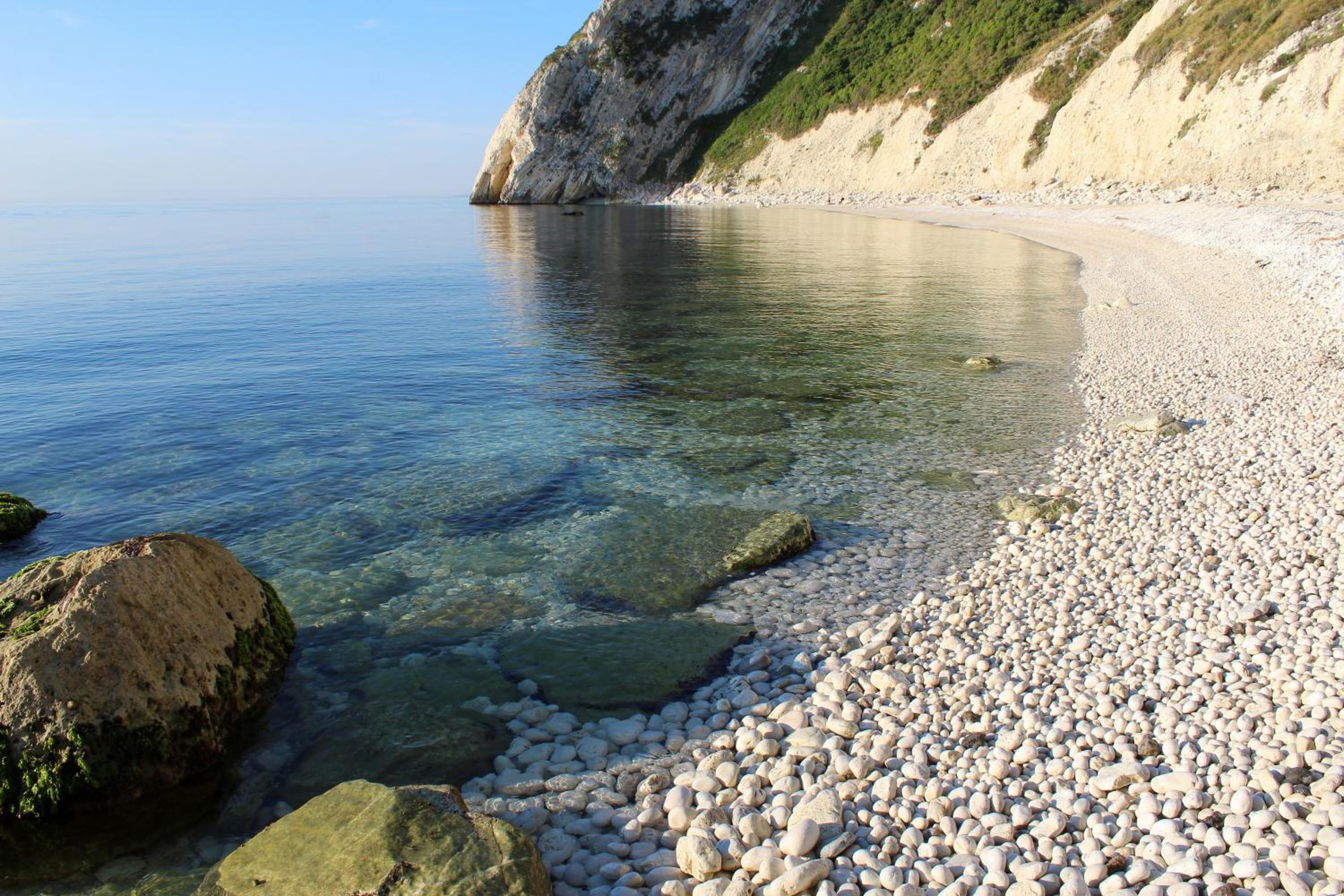 Green Garden Village con piscina, spiaggia riservata e parcheggio