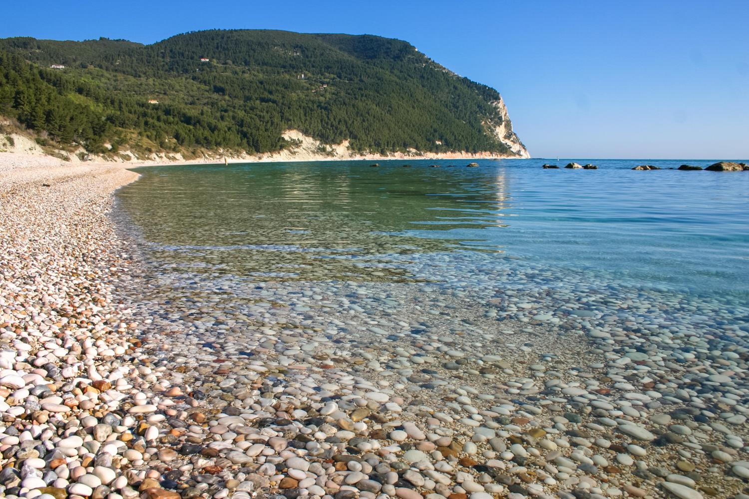 Green Garden Village con piscina, spiaggia riservata e parcheggio