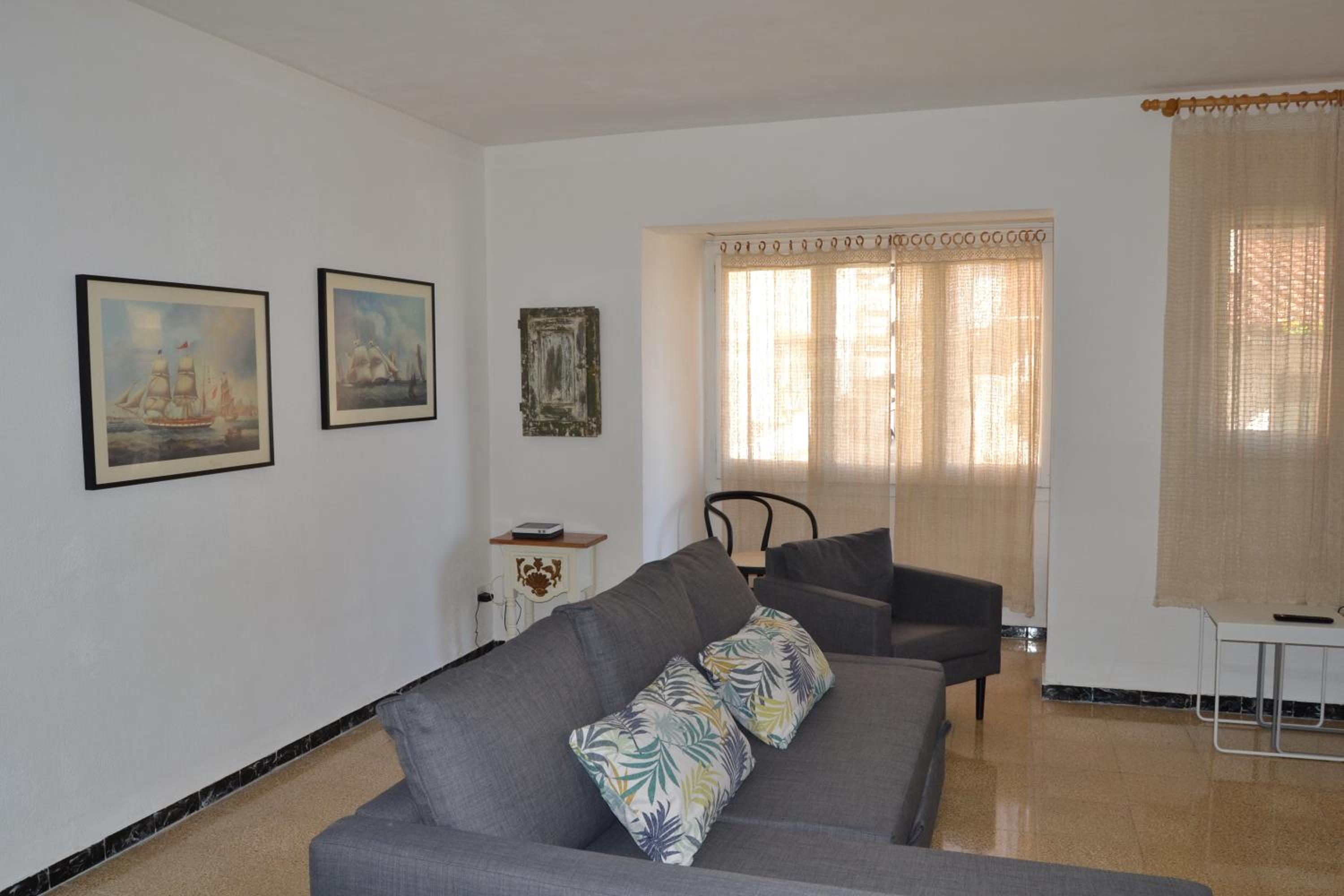 Sant Antoni 7 1 PISO view 3