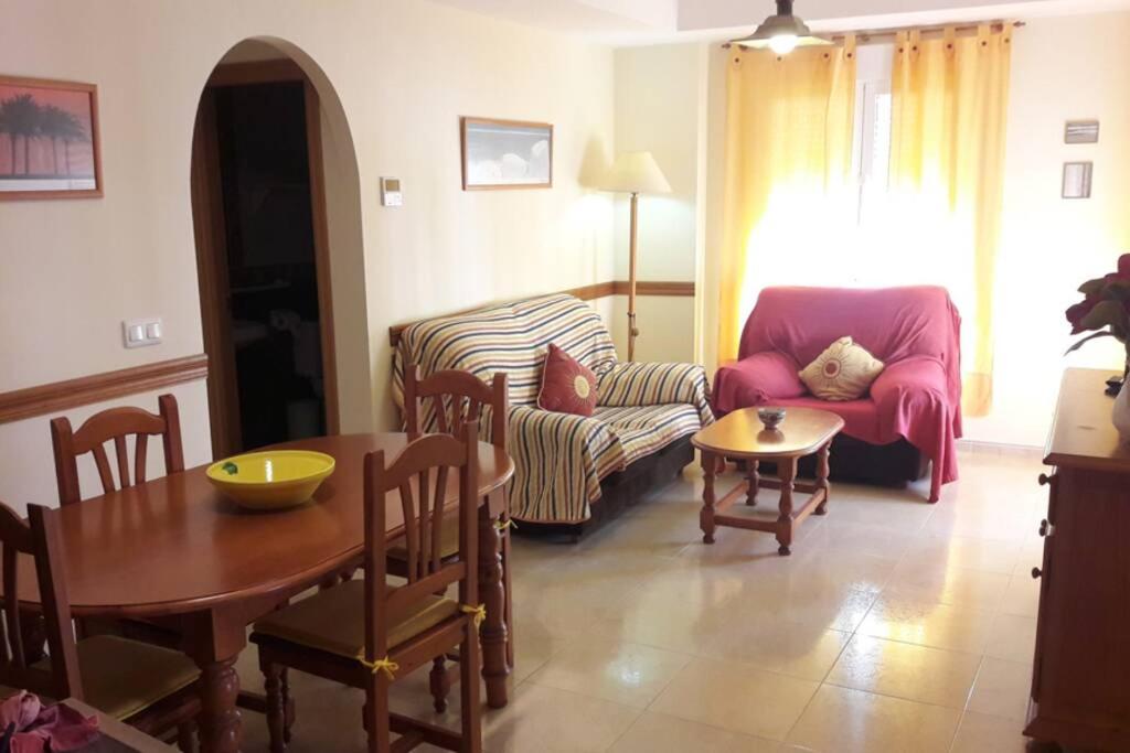 Apartamento primera linea vistas al mar view 3