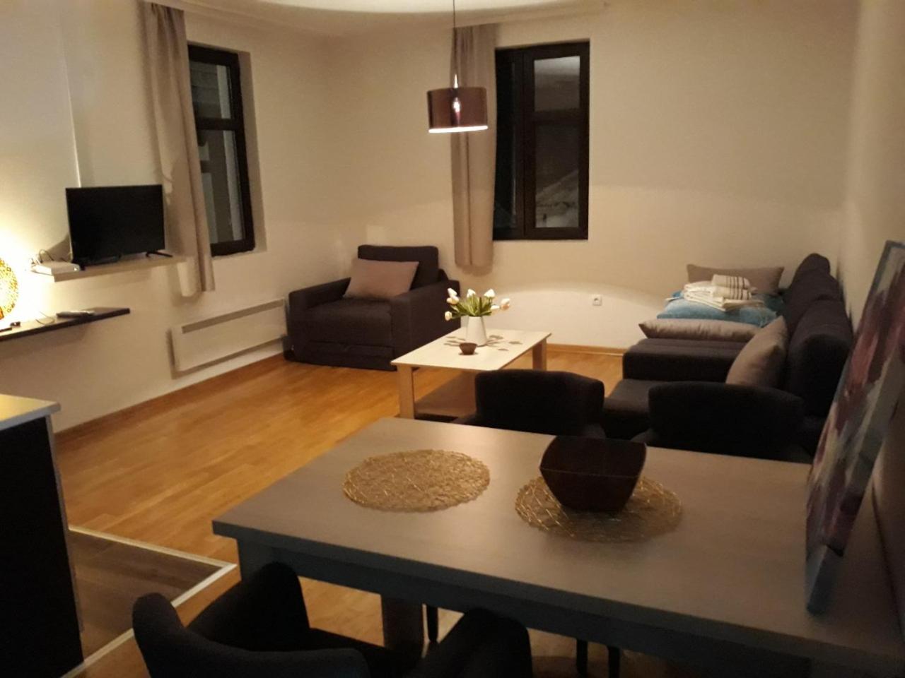 Dvori Apartments