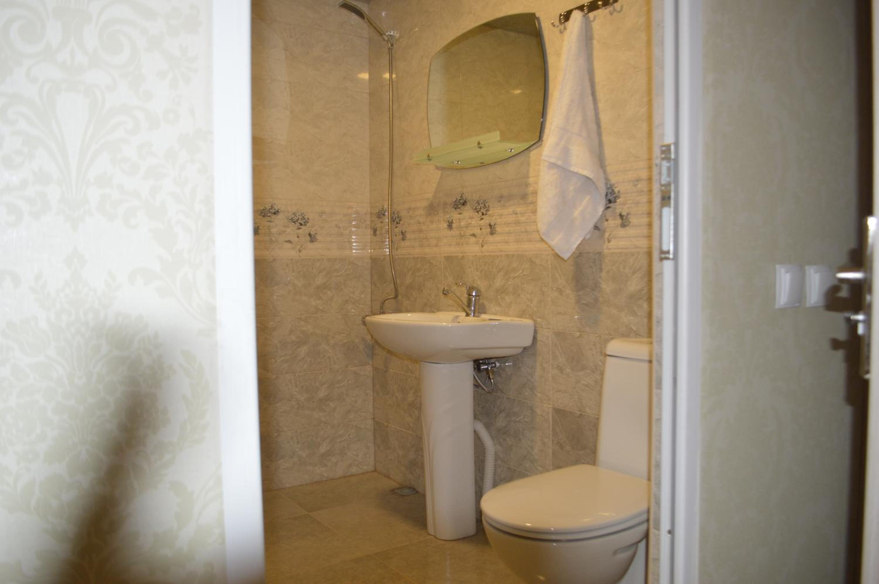 Photo 42