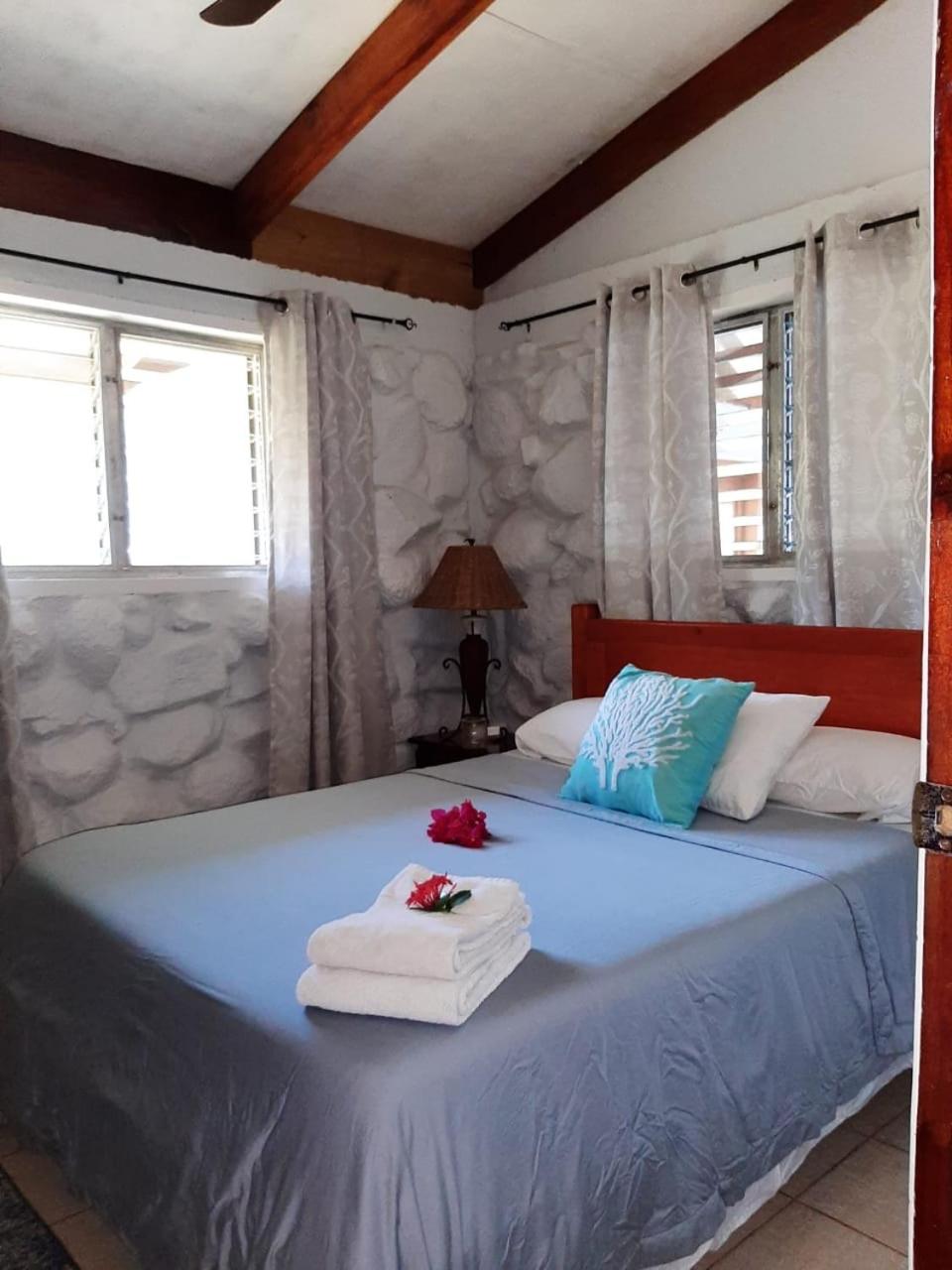 Dolphin Bay Hideaway