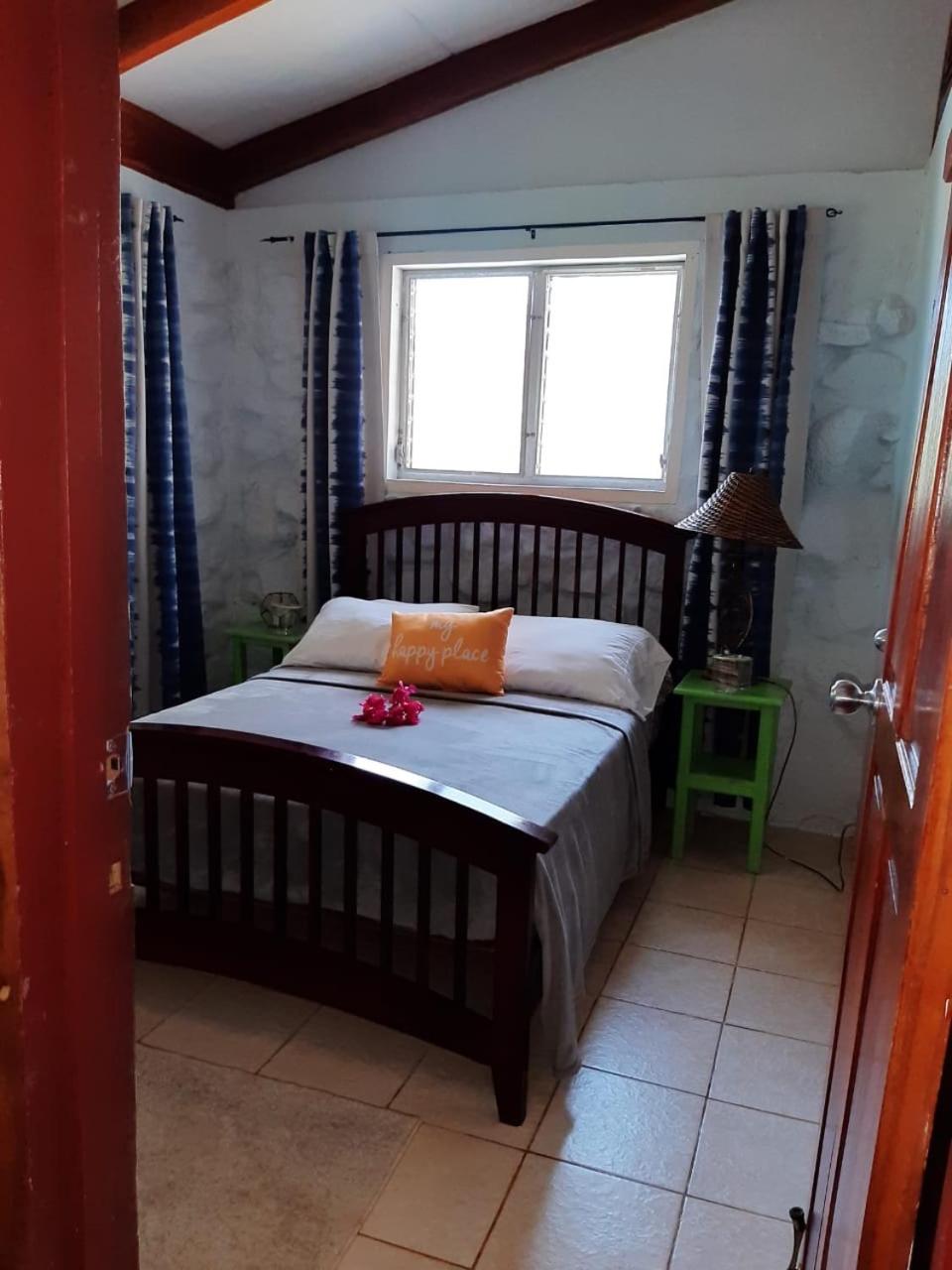 Dolphin Bay Hideaway