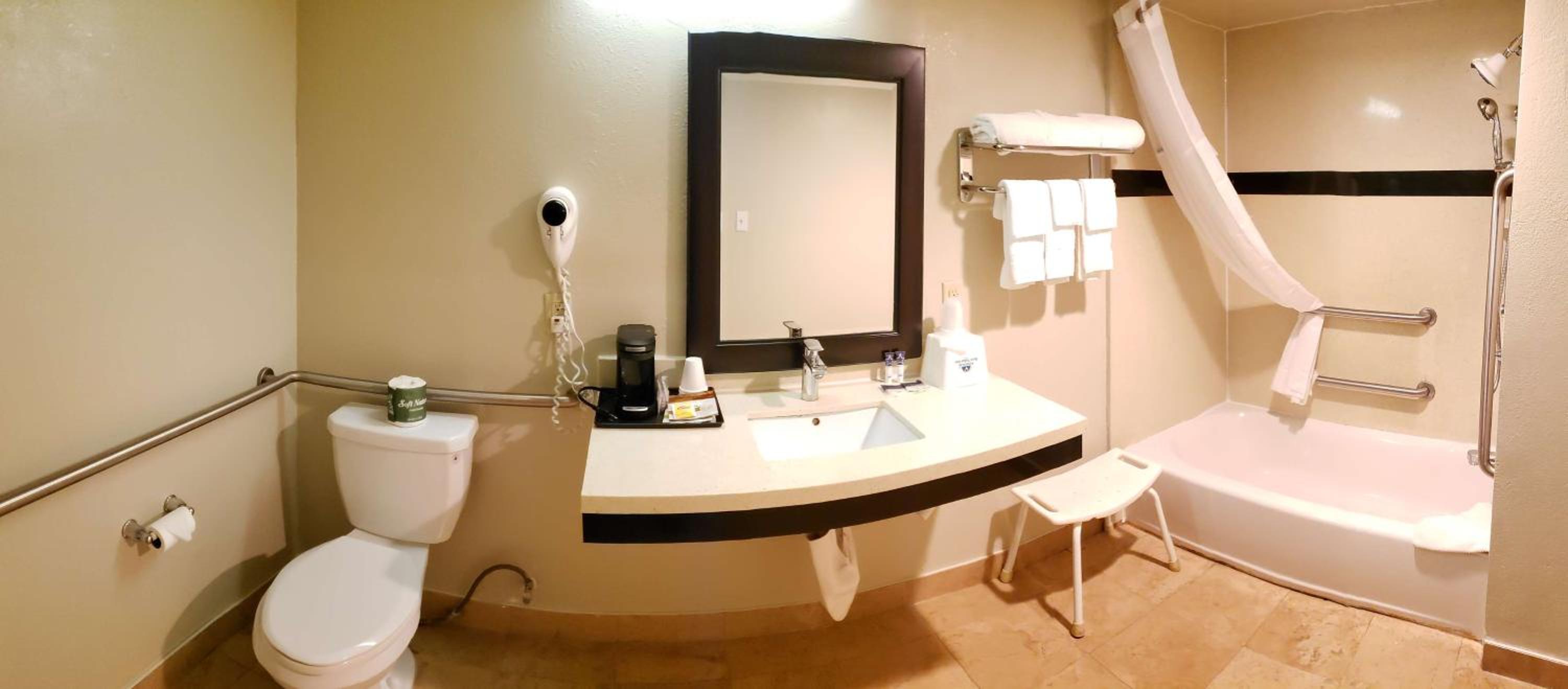 Vallejo Vacations - SureStay Hotel by Best Western Vallejo Napa Valley - Property Image 1