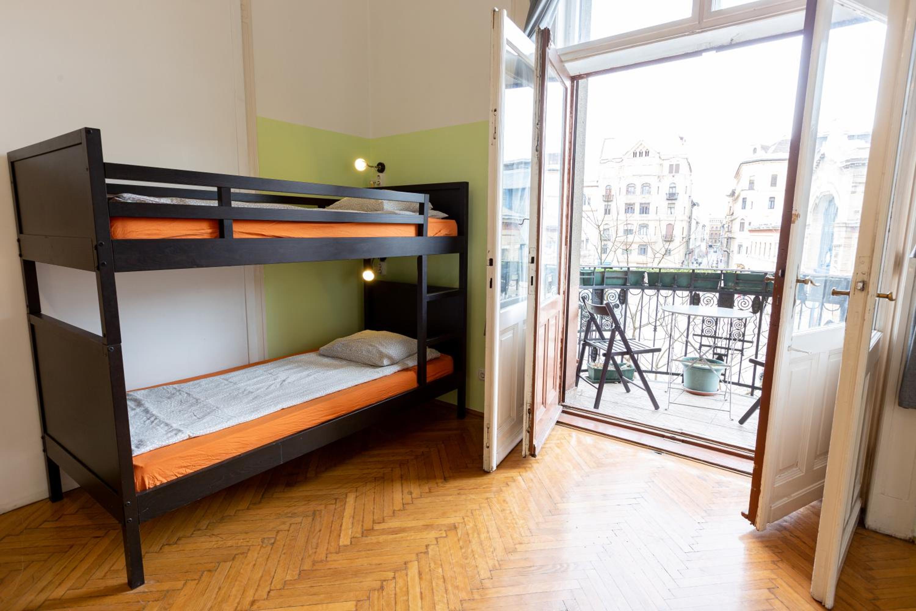 Spicy Hostel