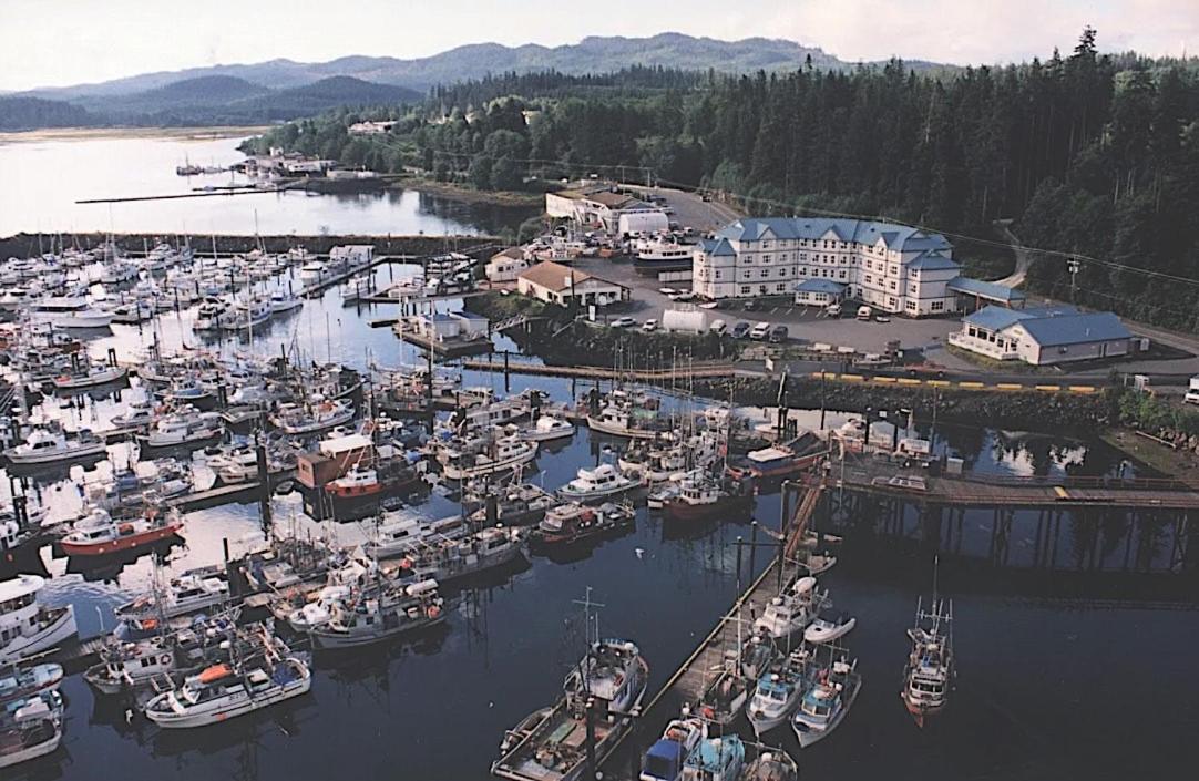 Quarterdeck Inn Port Hardy