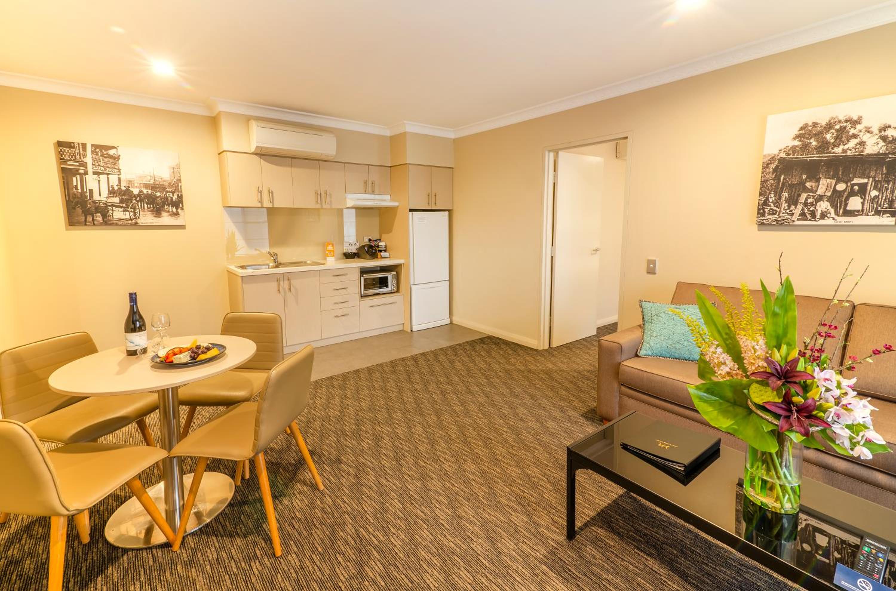 Mercure Orange
